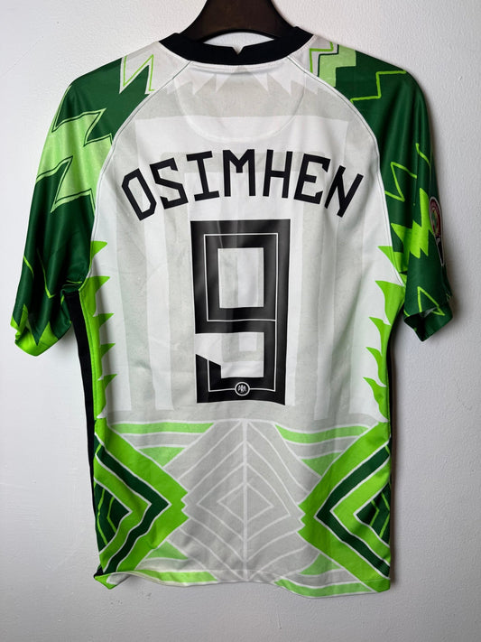 Osimhen 9 on the back of the Nigeria 2020 home shirt