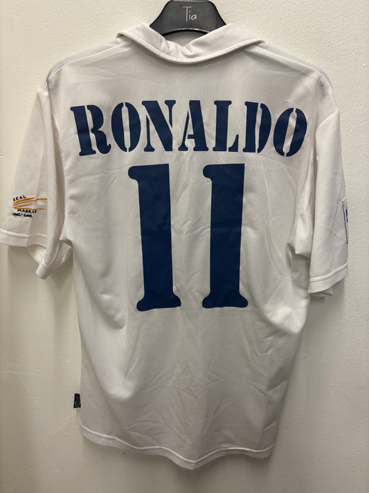 Real Madrid Home 02/03 Ronaldo 11