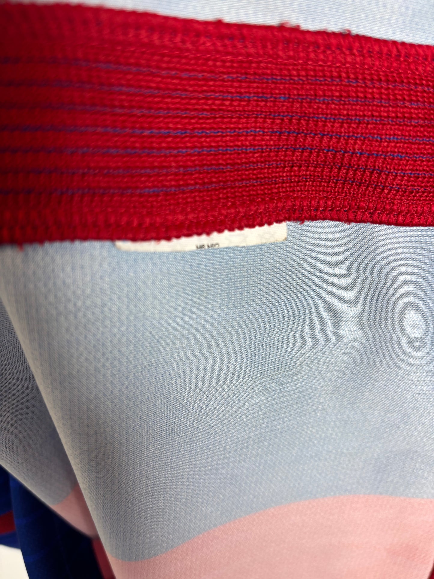 Barcelona Home 16/17 Iniesta 8 - 9/10