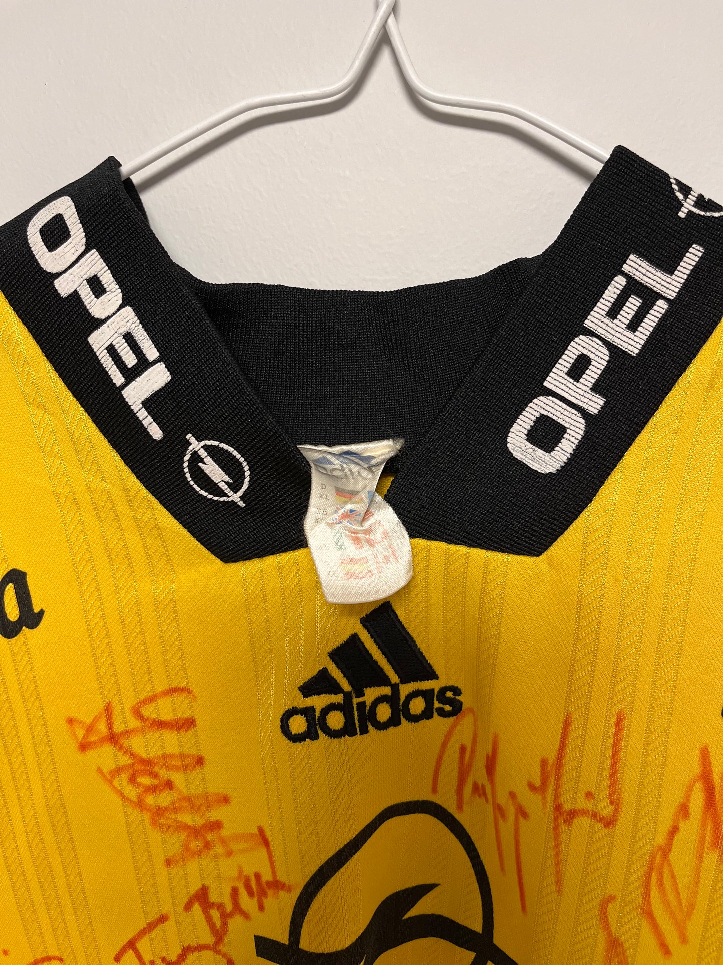 Lillestrøm Home 1998 Matchworn Heidar Helguson 17 - squad signed