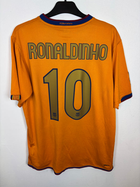 Back view of Nike Barcelona 06/08 away shirt showing Ronaldinho name and number 10