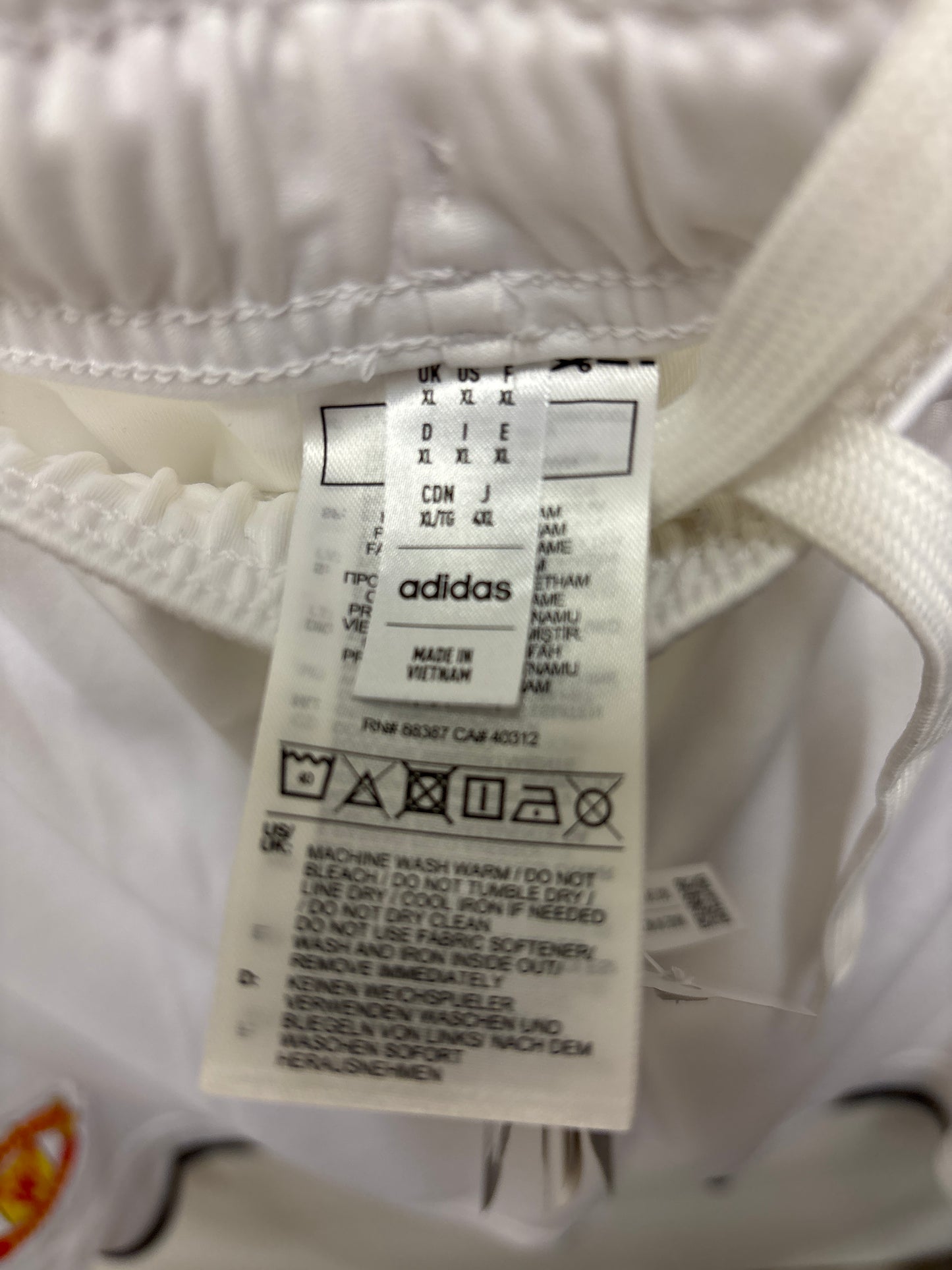 Manchester United Home 23/24 Shorts