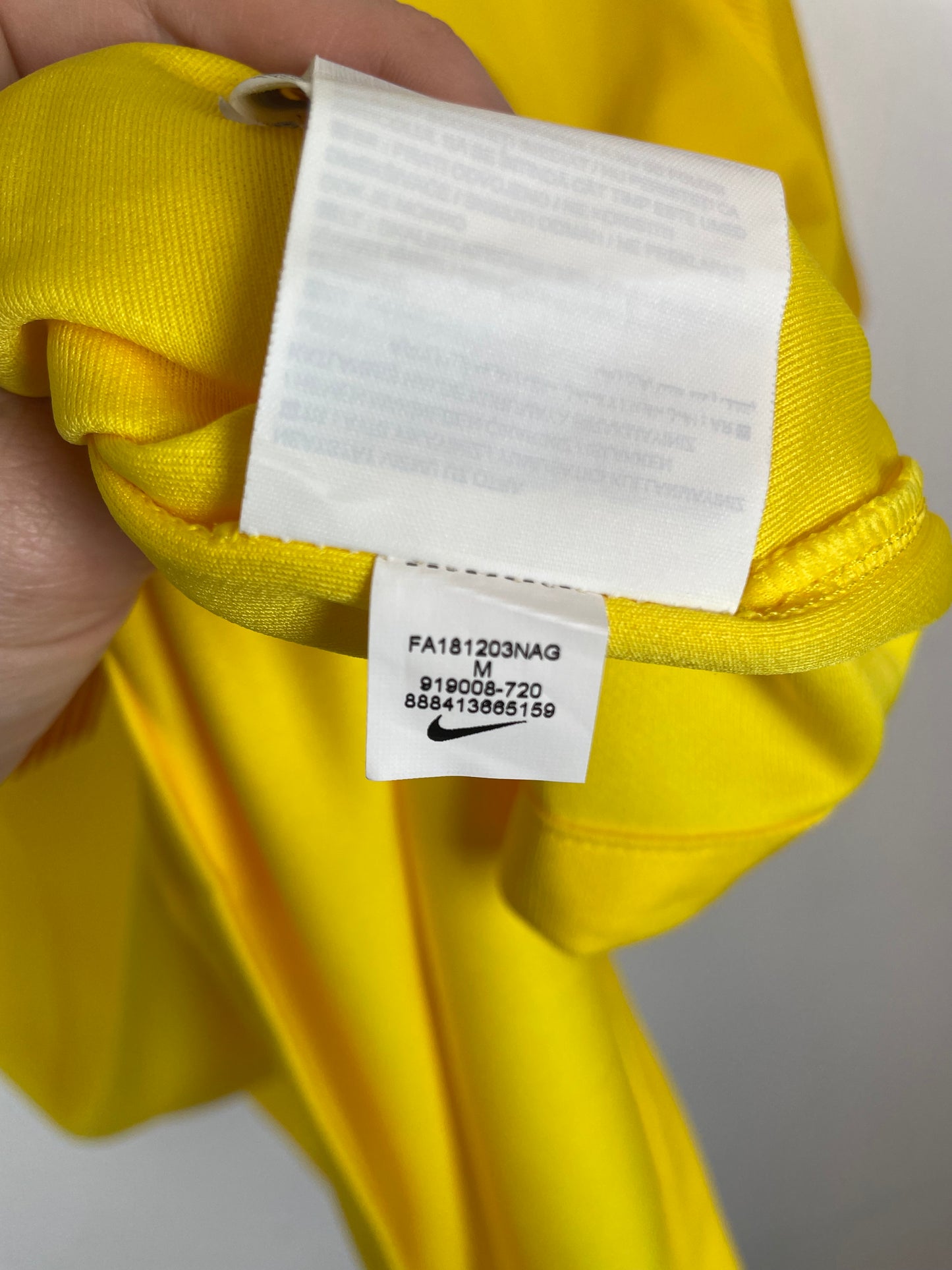 Chelsea Away 18/19 Higuain 9