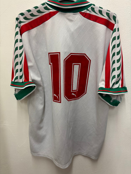 Bulgaria Home 1996 Balakov 10