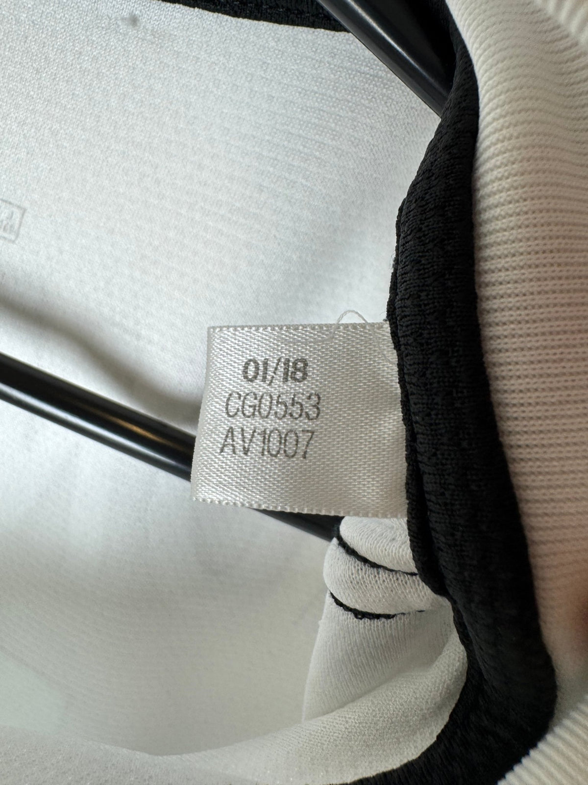 Adidas Real Madrid Home 18/19 Ronaldo 7 Kids - 9/10 - TheFootballIdiots