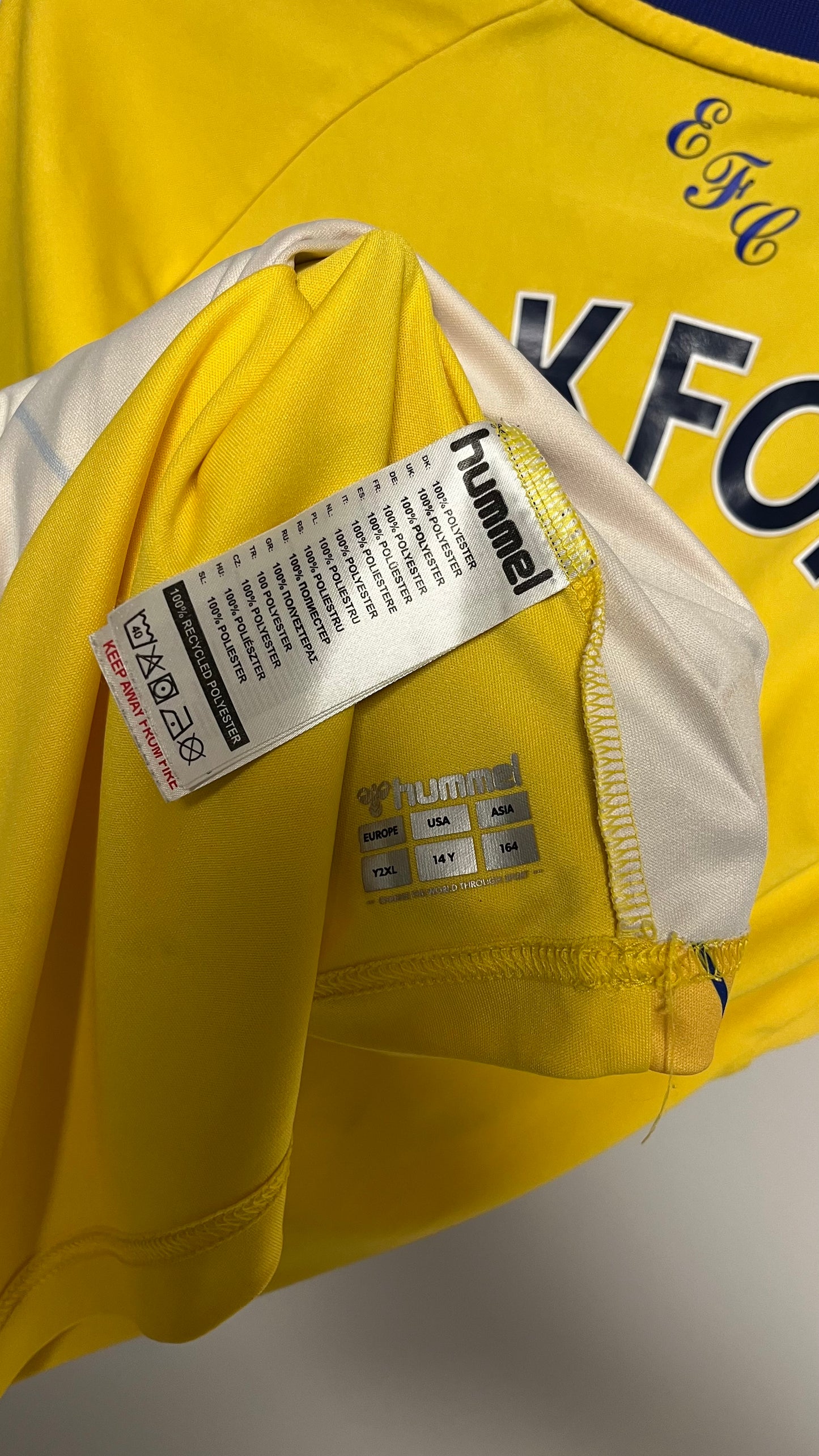 Everton 3rd 22/23 Pickford 1 kids