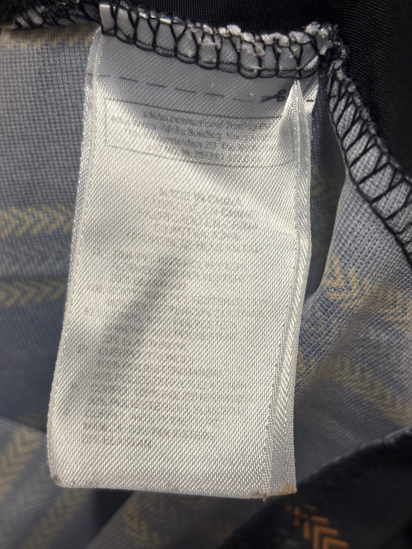 Chelsea Away 10/11 Benayoun 10 LS