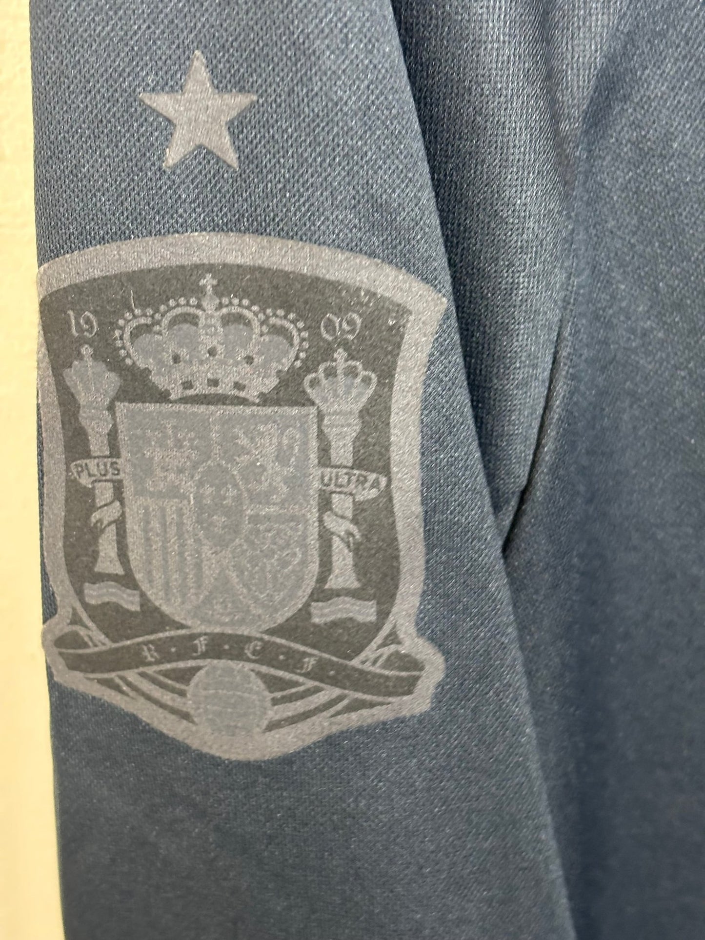 Adidas Spain Anthem Jacket 2016 - 9/10 - TheFootballIdiots