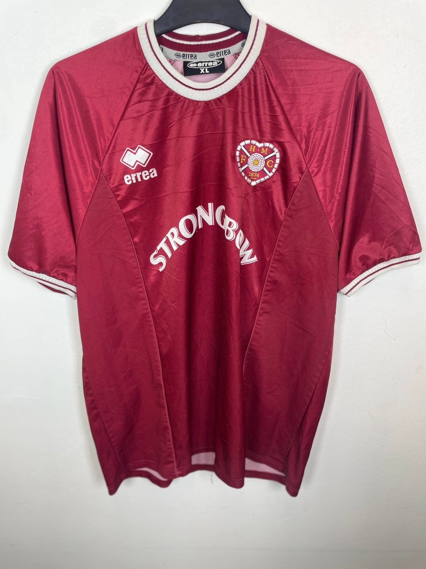 Vintage Errea Heart of Midlothian home football shirt from 2000/01 in maroon with club crest, genuine original football shirt