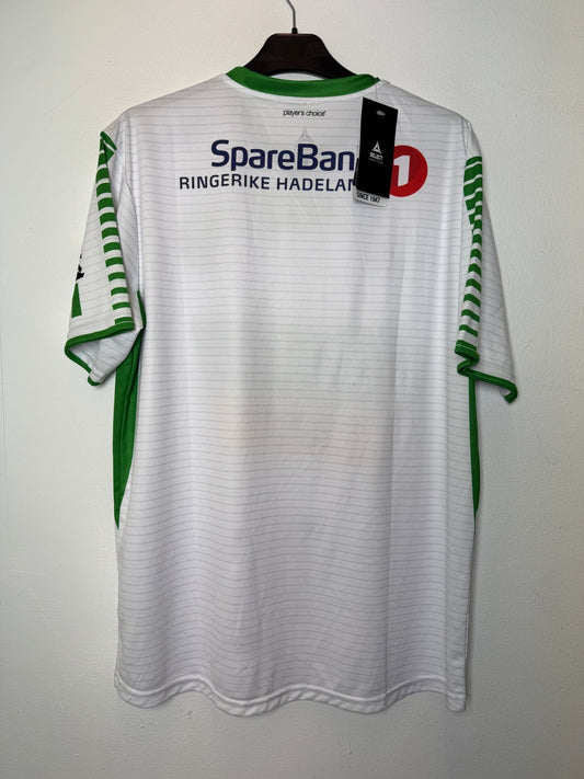 Select Hønefoss BK 14/15 Player issue - 10/10 - TheFootballIdiots