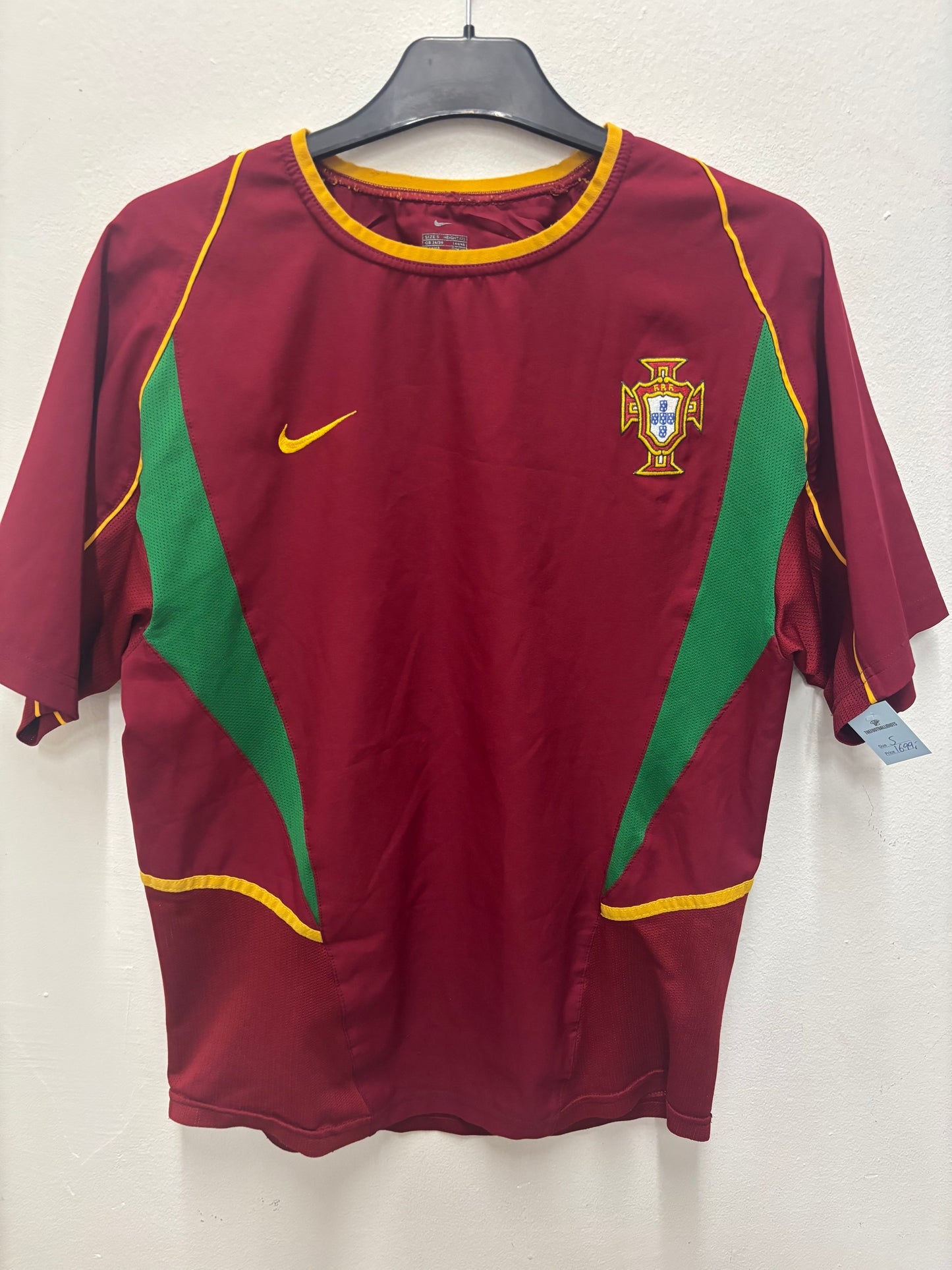 Portugal Home 02/04 Ronaldo 11