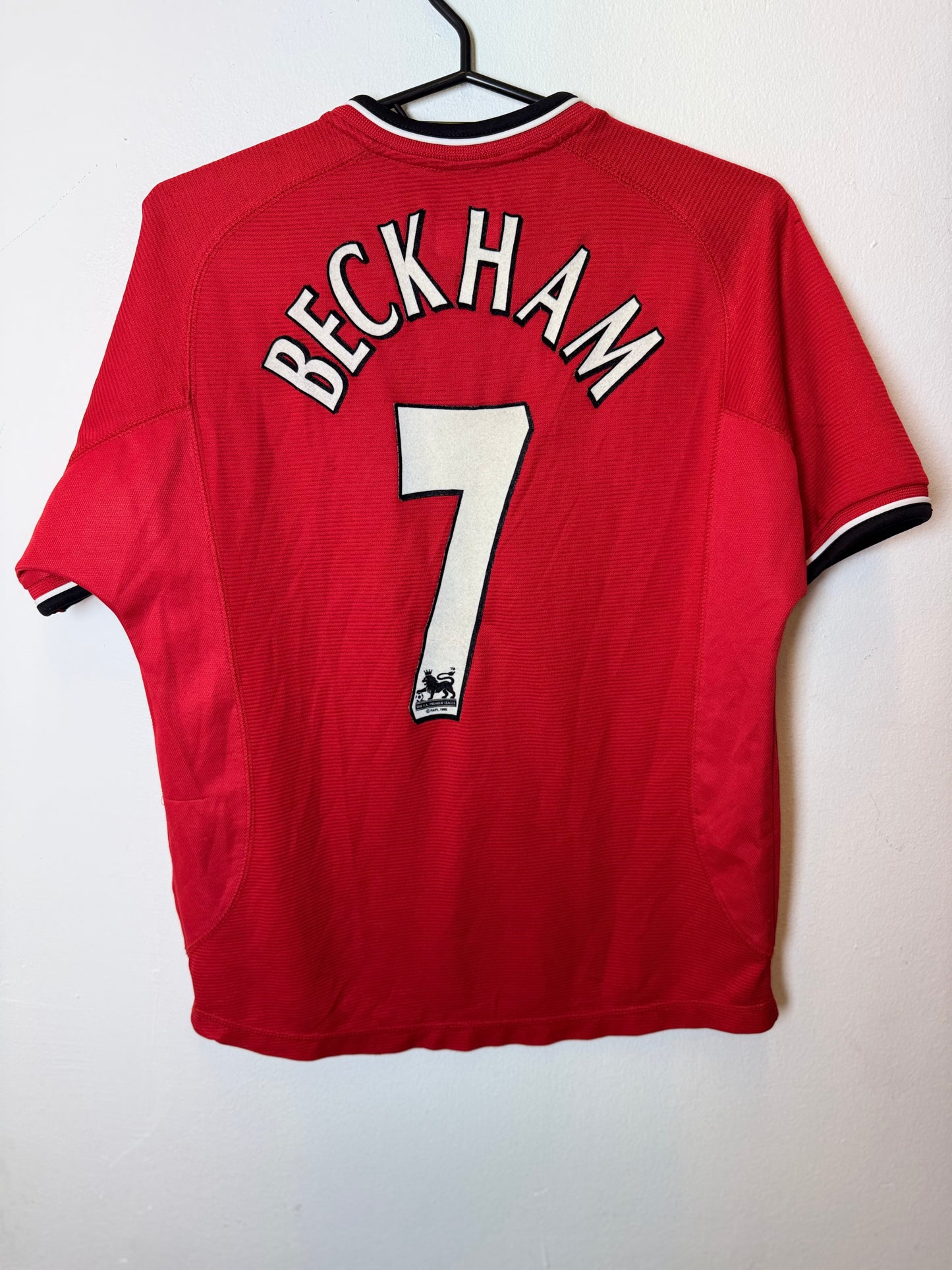Umbro Manchester United Home 00/02 Beckham 7 Kids - 8/10