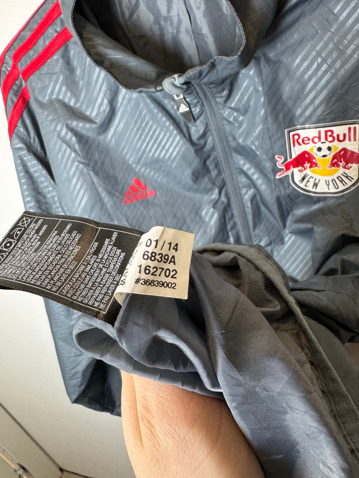 Adidas New York Red Bulls Team issued Jacket - 9/10
