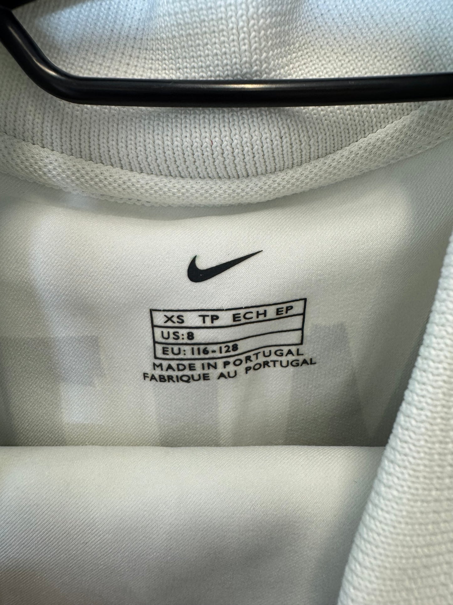 Nike Leeds Home 02/03 Smith signed? Kids incl shorts - 8/10