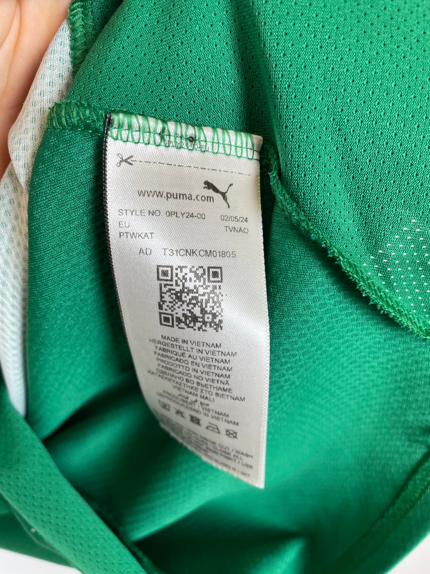 Plymouth Argyle 2024/25 shirt with Randell 20 showing sponsor logos and sleeve details, kids size 11-12 years