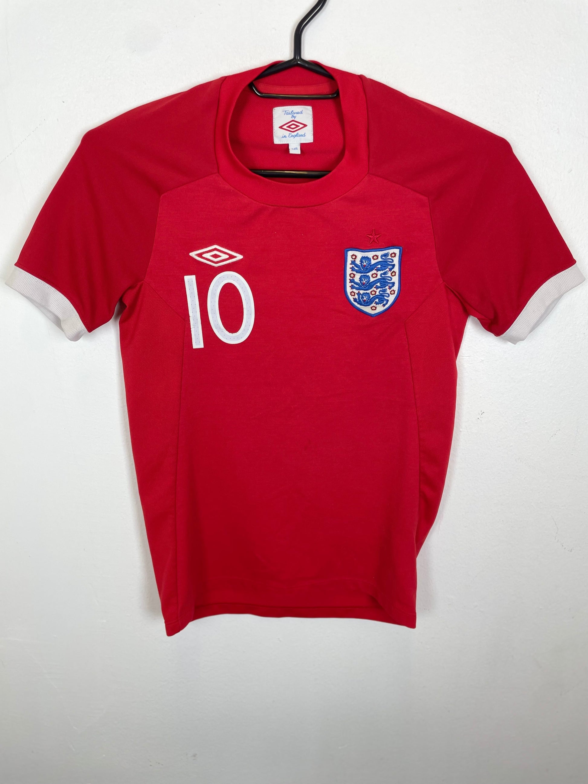 England away shirt 2010/11 with Rooney 10, kids size 146cm in excellent condition