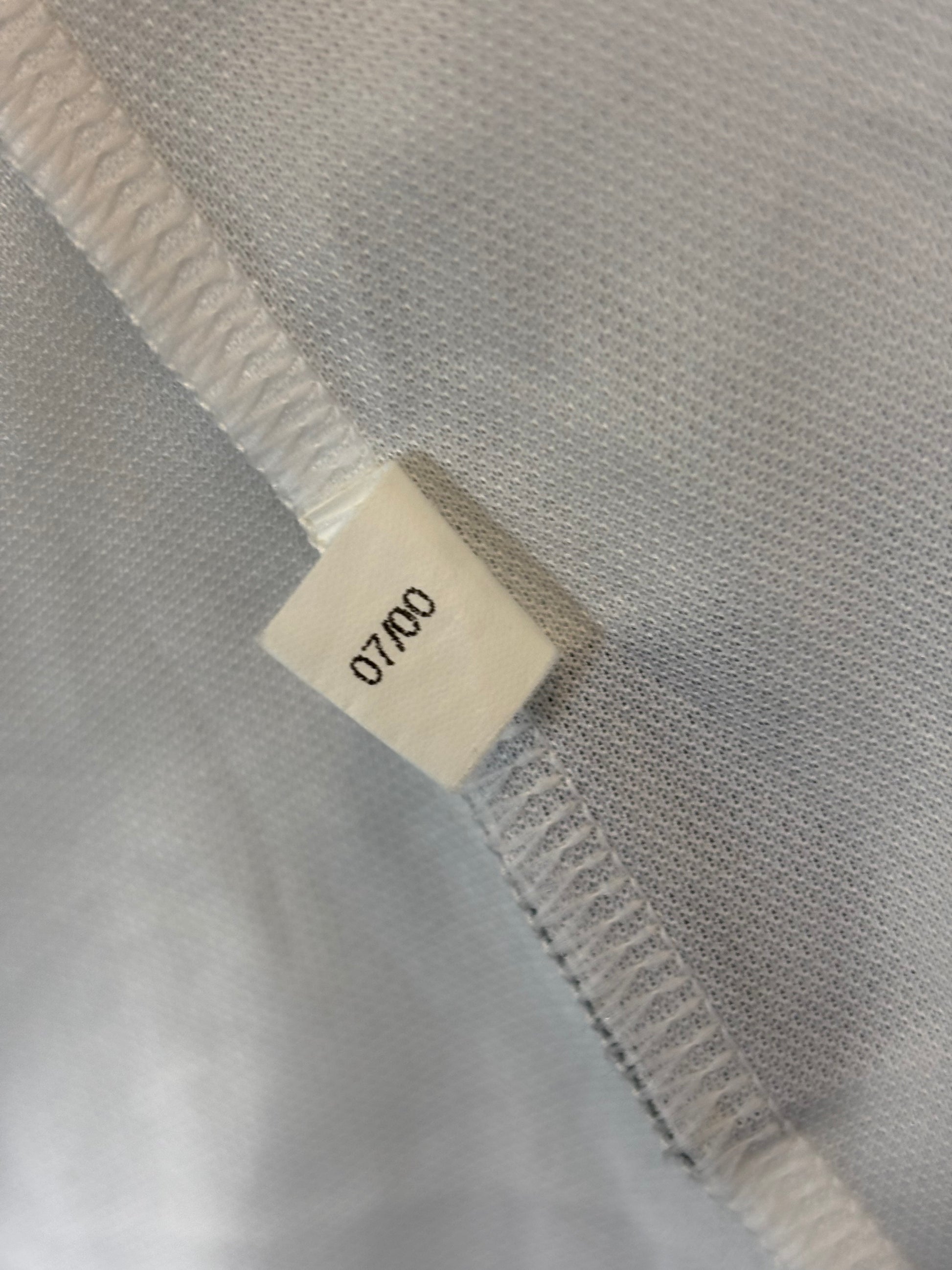 Adidas Marseille home shirt 00/01 with Weah 29 size L in excellent 8/10 condition - detailed view