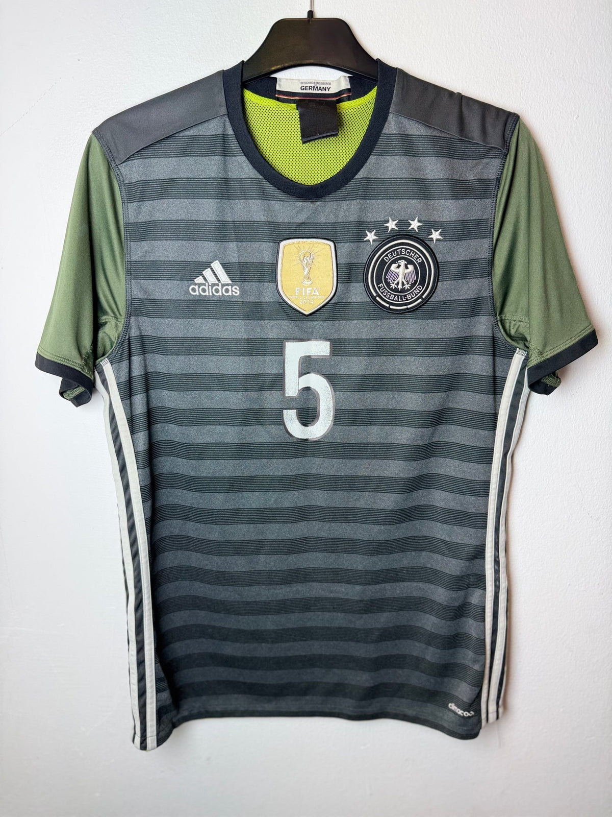 Adidas Germany Away 16/17 Hummels 5 Reversible - 8/10 - TheFootballIdiots