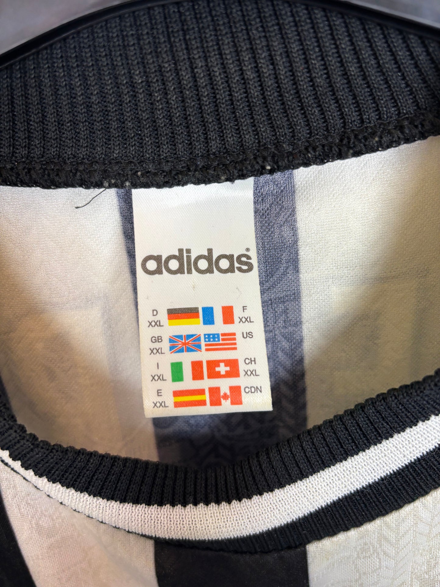 Newcastle United Home 97/99 Shearer 9 - 9/10