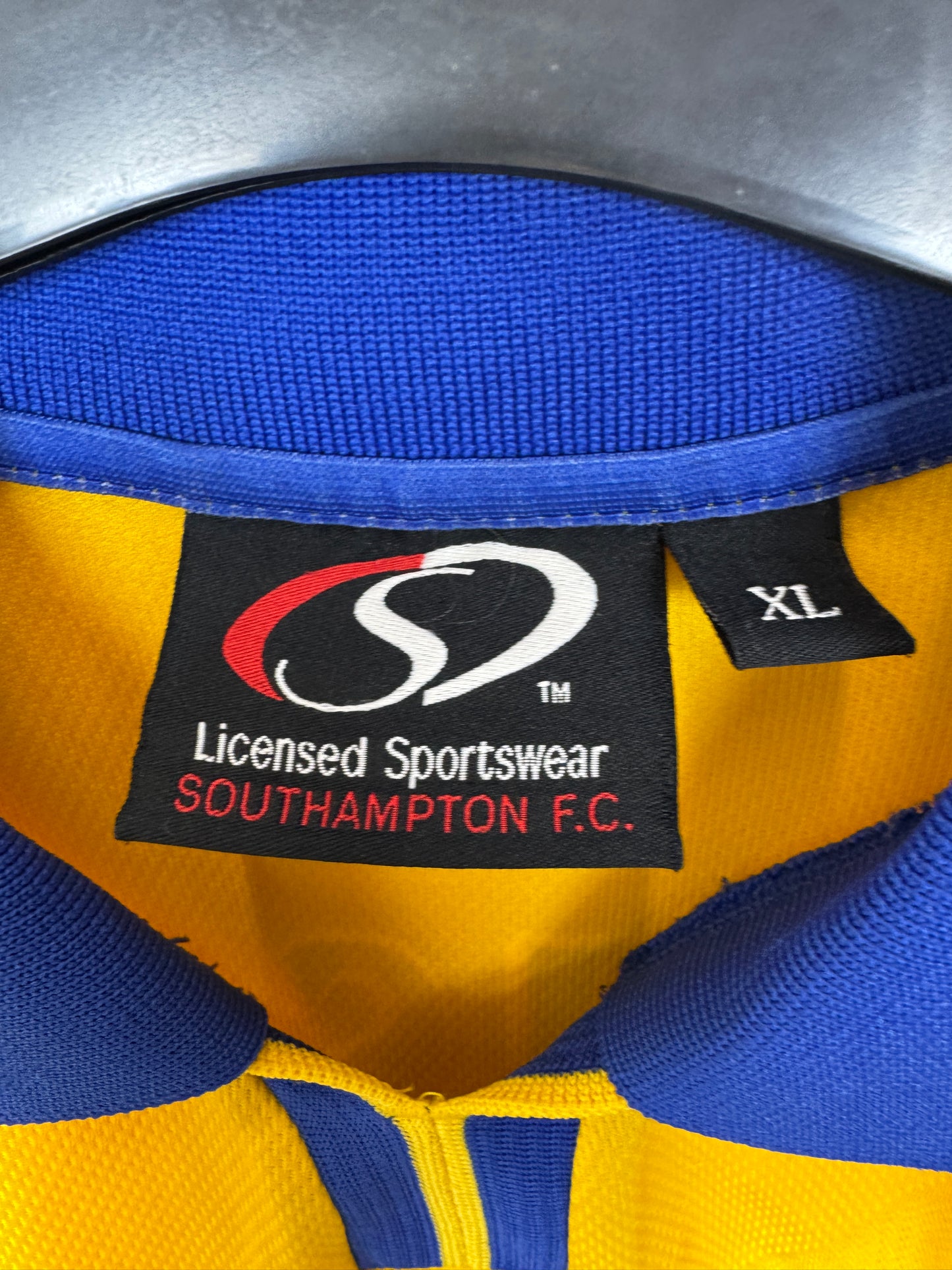 Southampton Away 00/02 Le Tissier 7