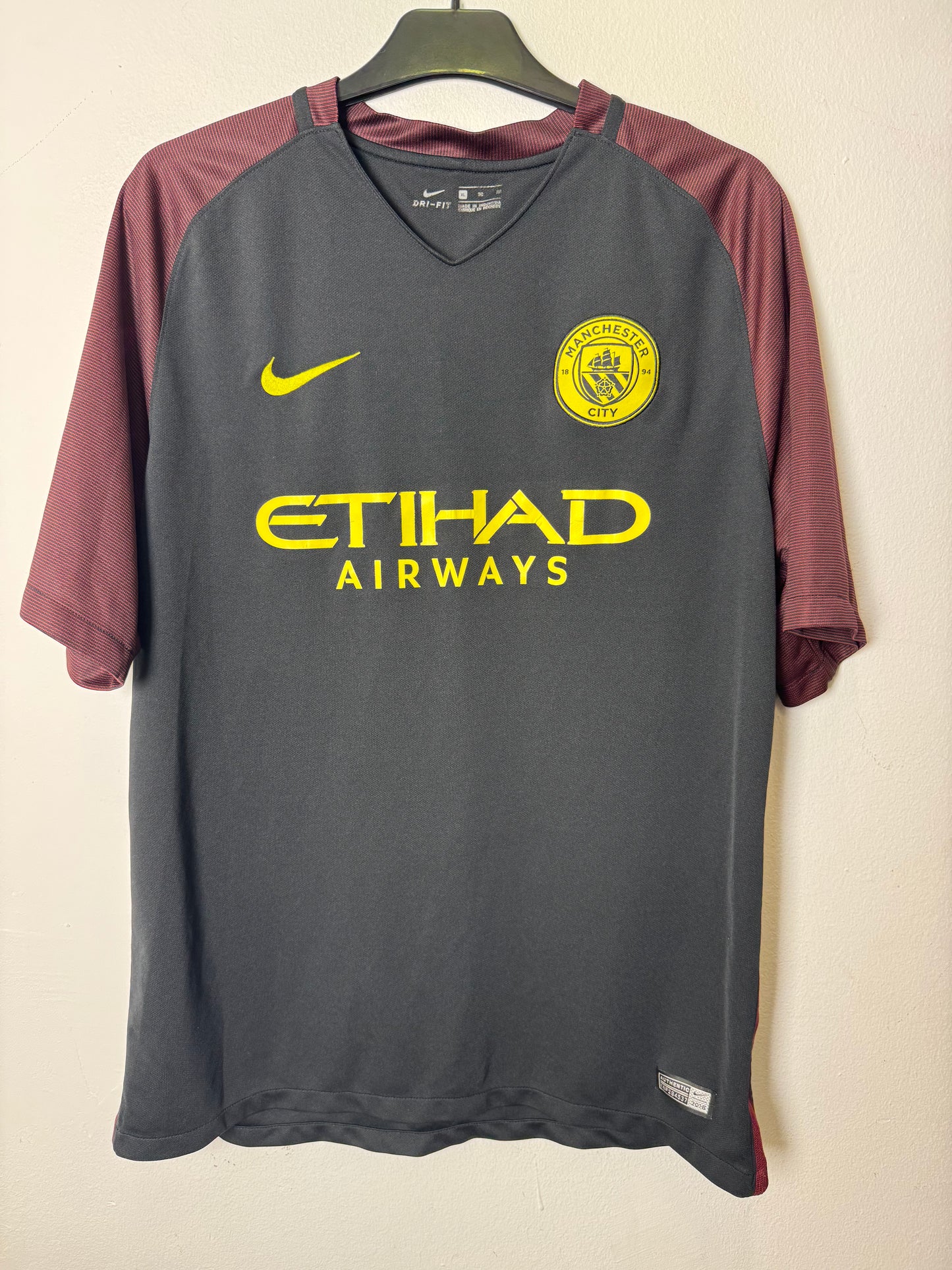 Manchester City Away 16/17 Kun Aguero 10 - 7/10