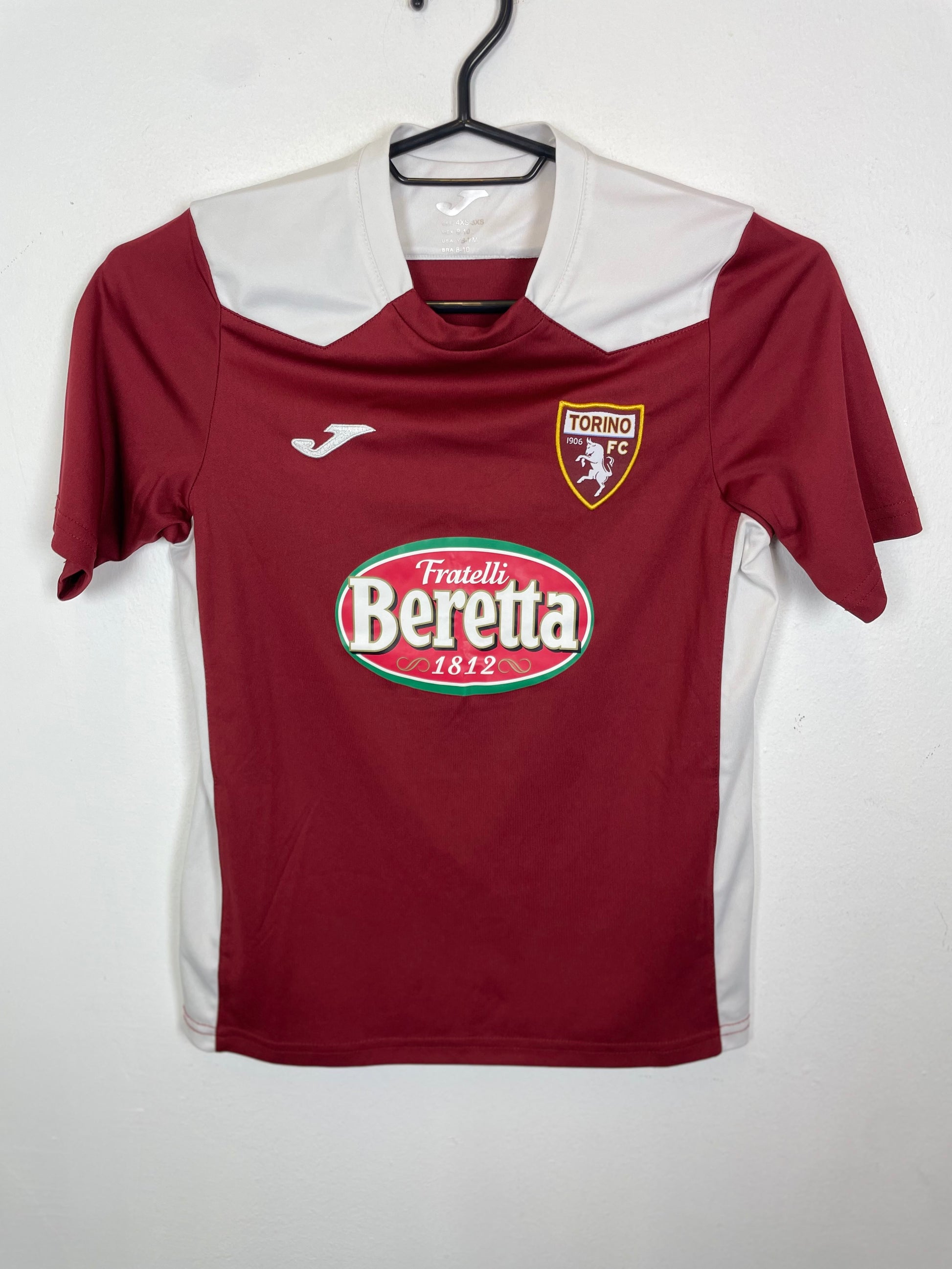 Torino FC training top 2022/23 season for kids aged 8-10 years in excellent condition