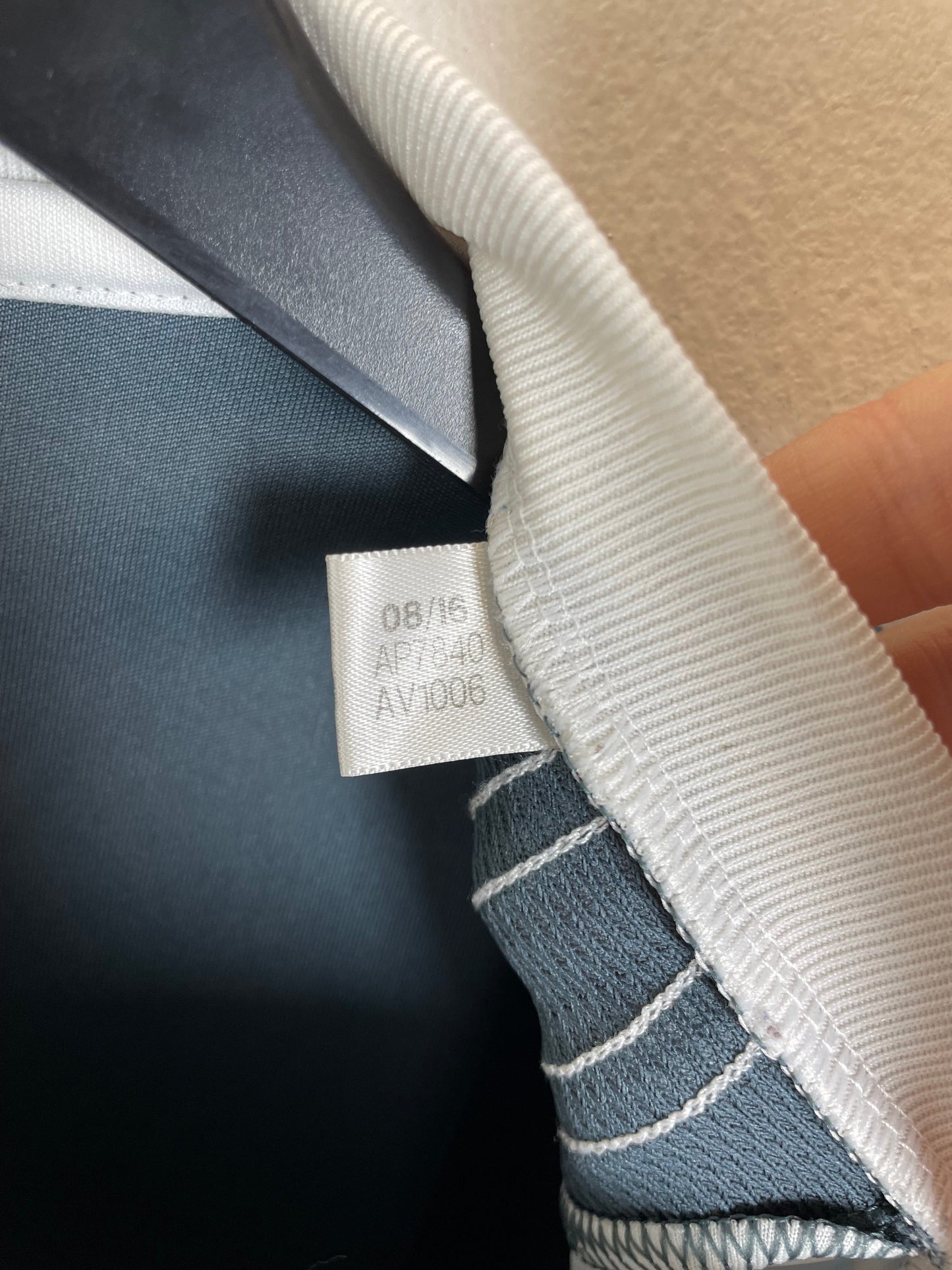 Paraguay 2015/16 away jersey size label and Adidas manufacturing details in white fabric