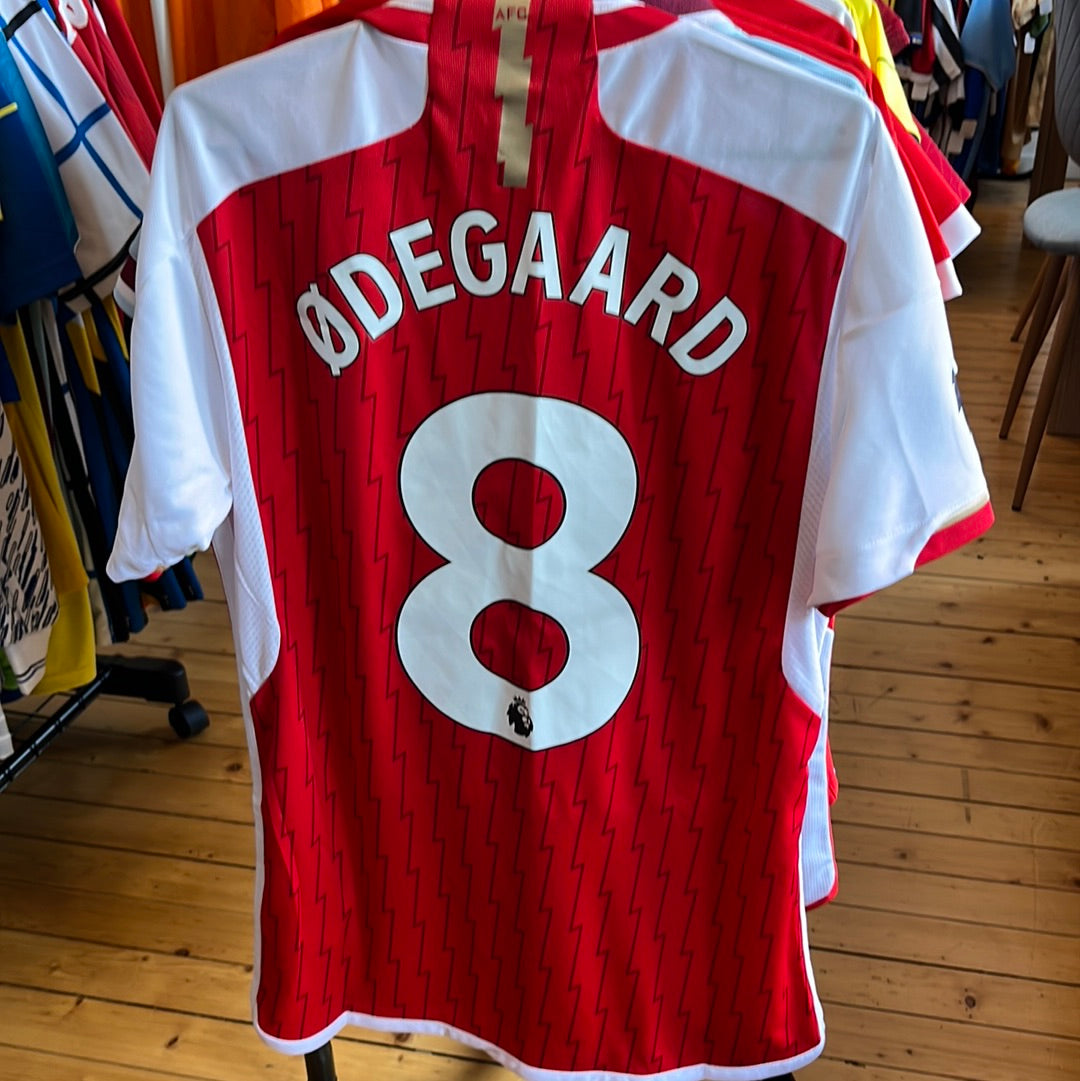 Arsenal Hjemme 23/24 Ødegaard 8