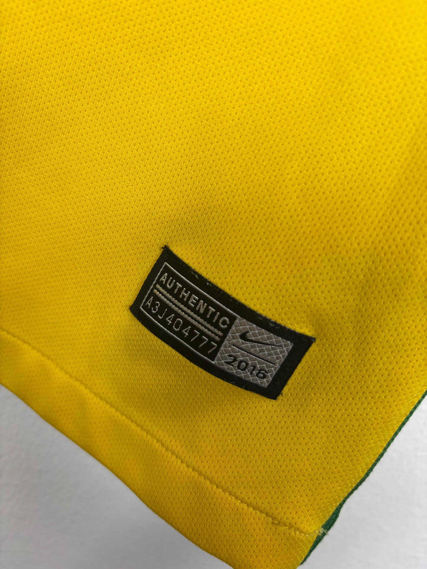 Nike Brazil Home 2016 - 8/10