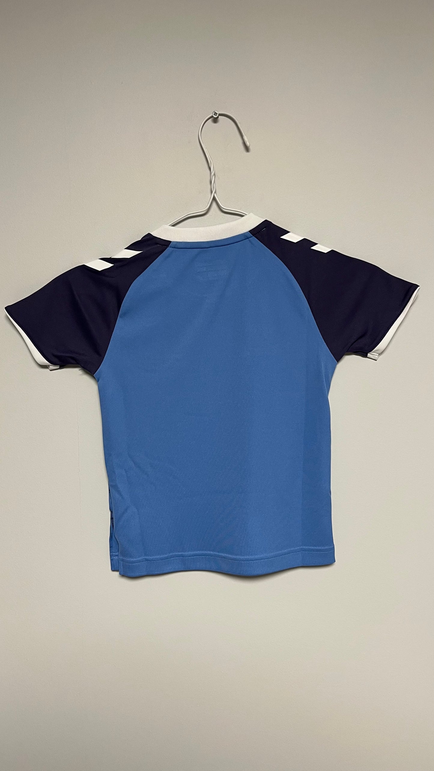 Fleetwood Away 23/24 kids