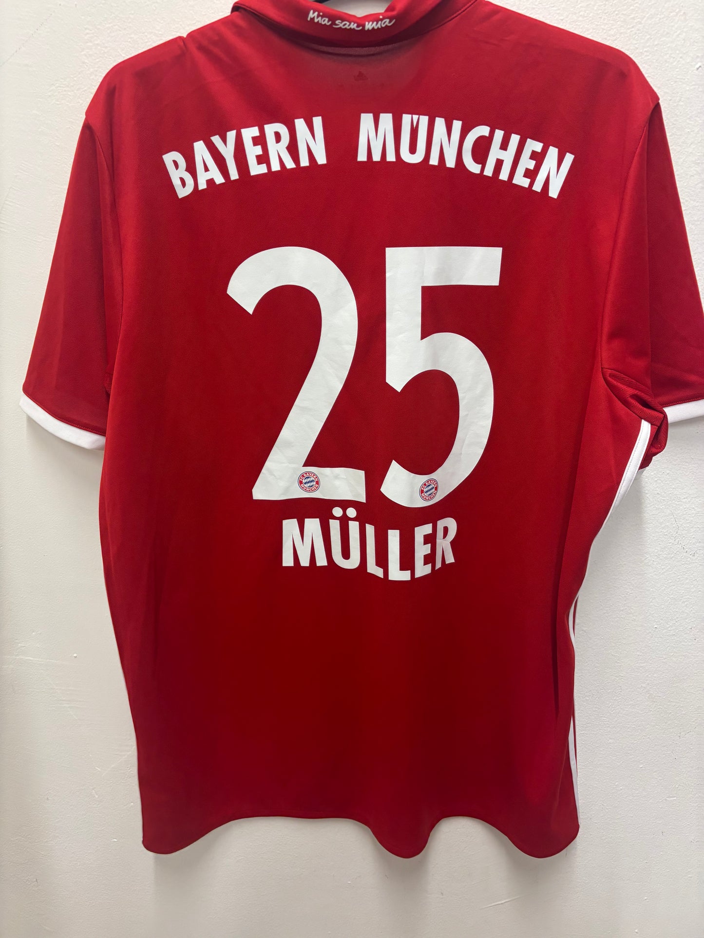 Bayern München Home 16/17 Müller 25