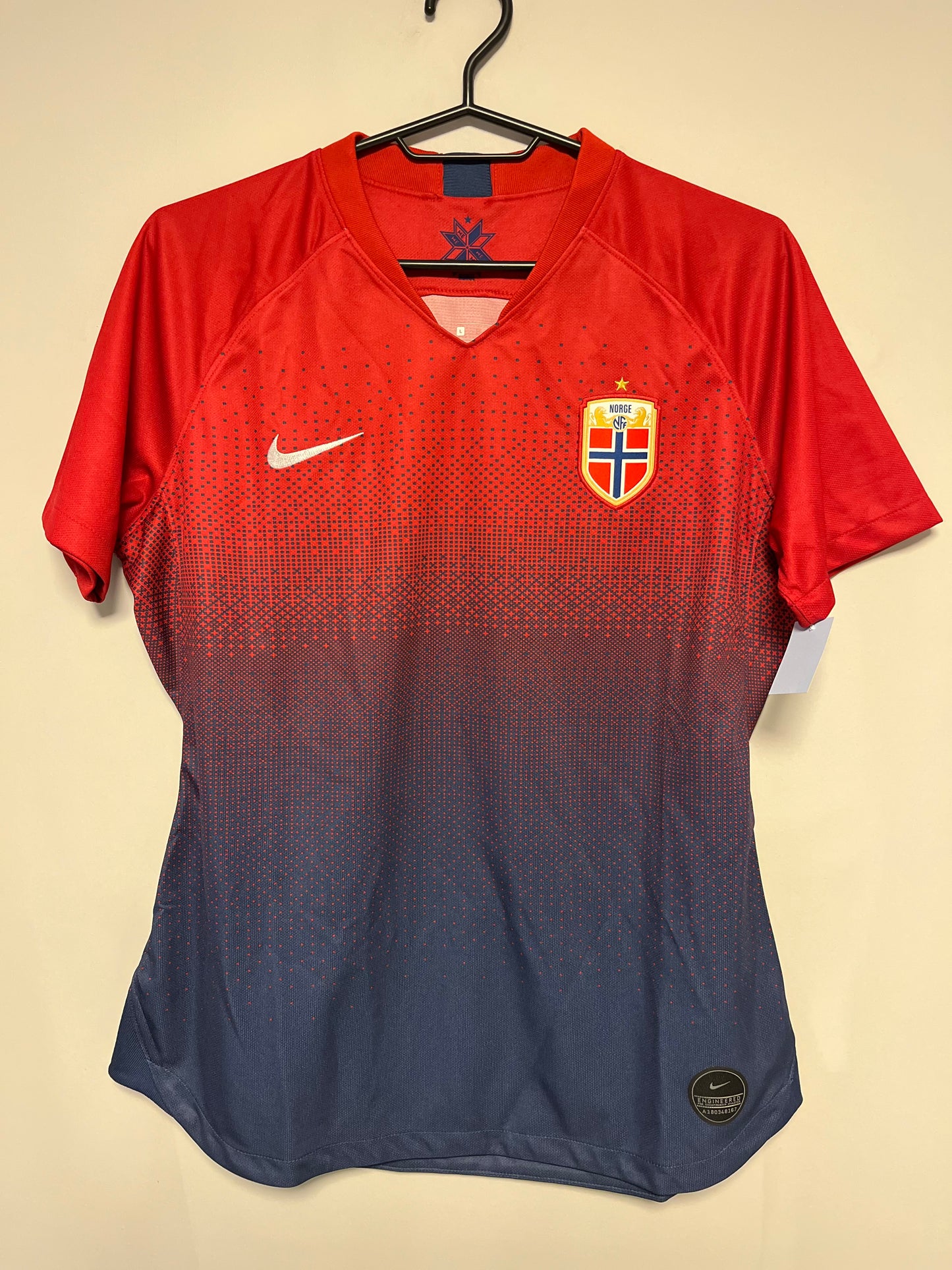 Norway Women’s Home 2019 - 9/10