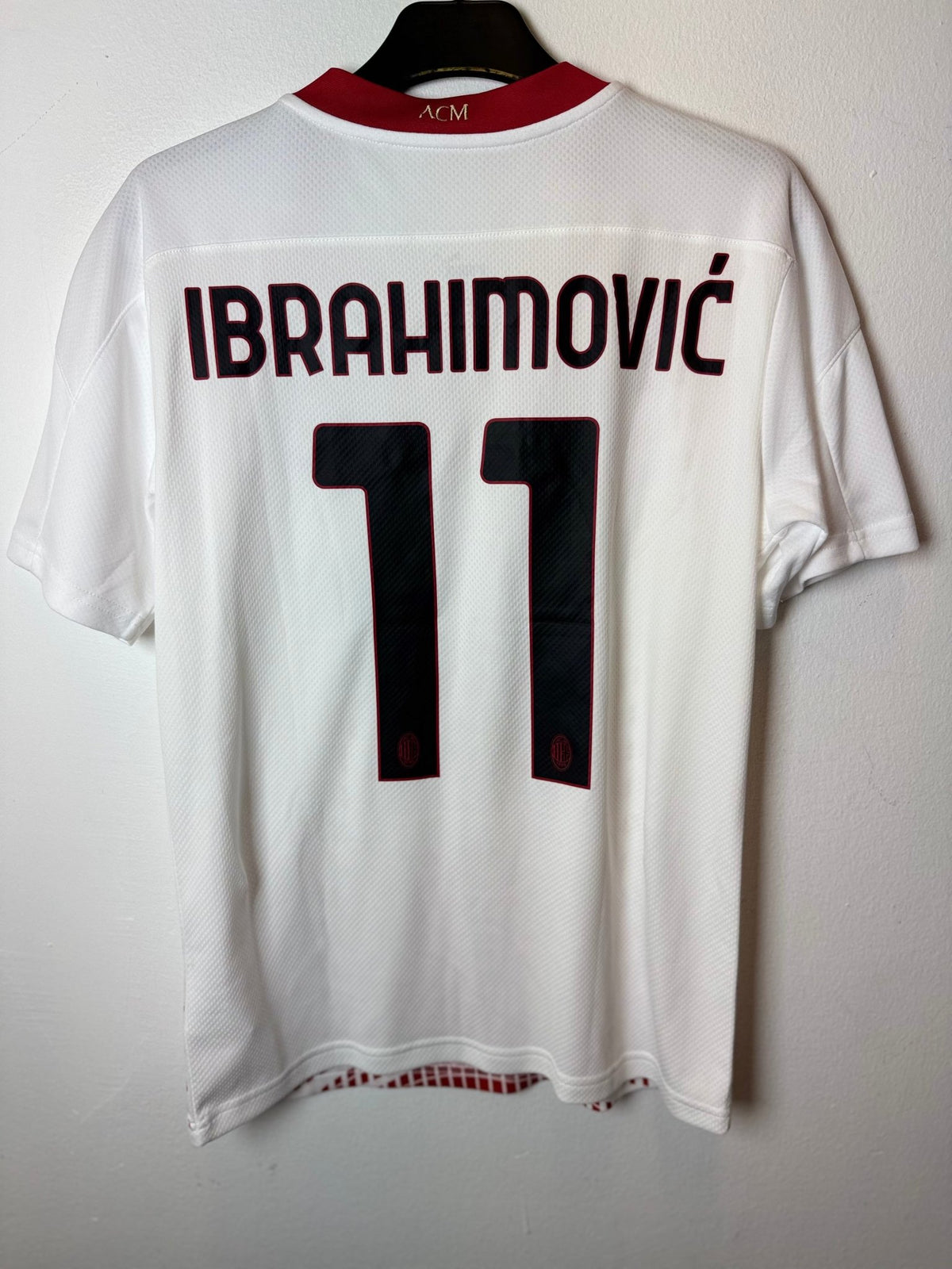 Puma AC Milan Third 22/23 IBRAHIMOVIC 11 Player Spec - 10/10 - TheFootballIdiots