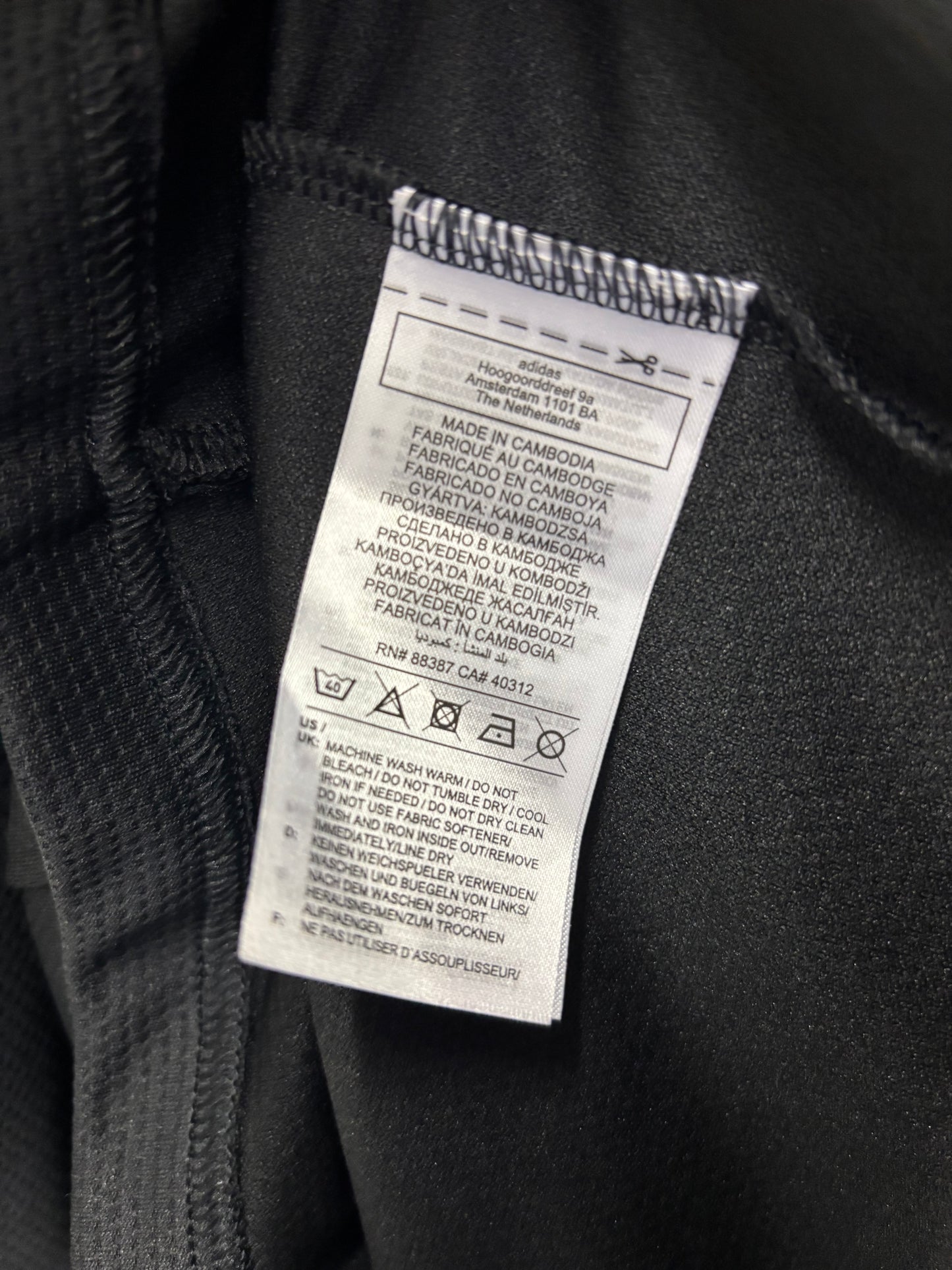 Ajax Third 21/22 Tadic 10