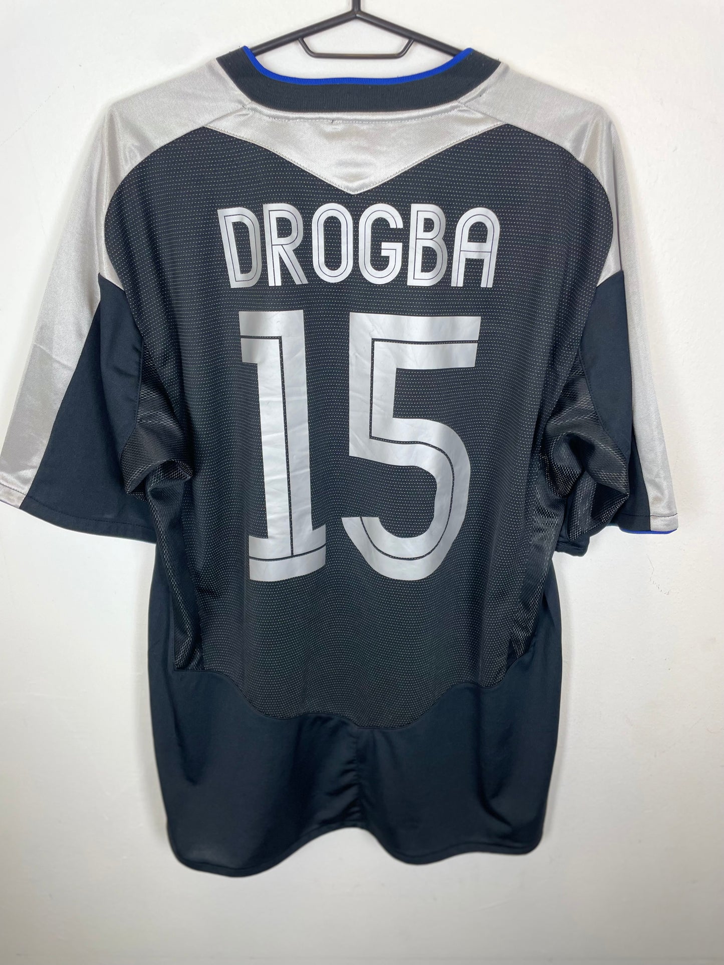 Chelsea Away/Third 04/06 Drogba 15