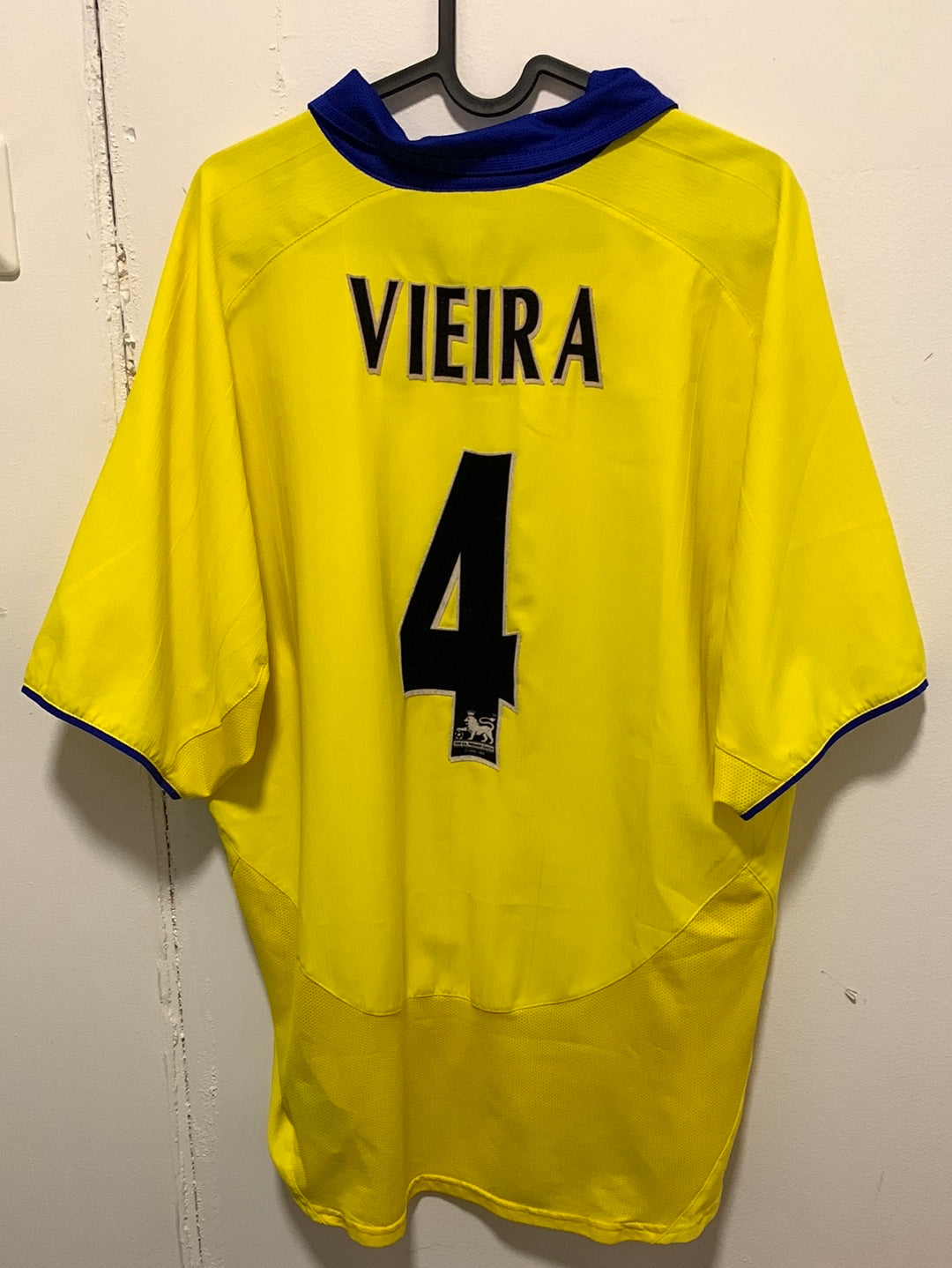 Arsenal Away 03/04 Away Vieira 4