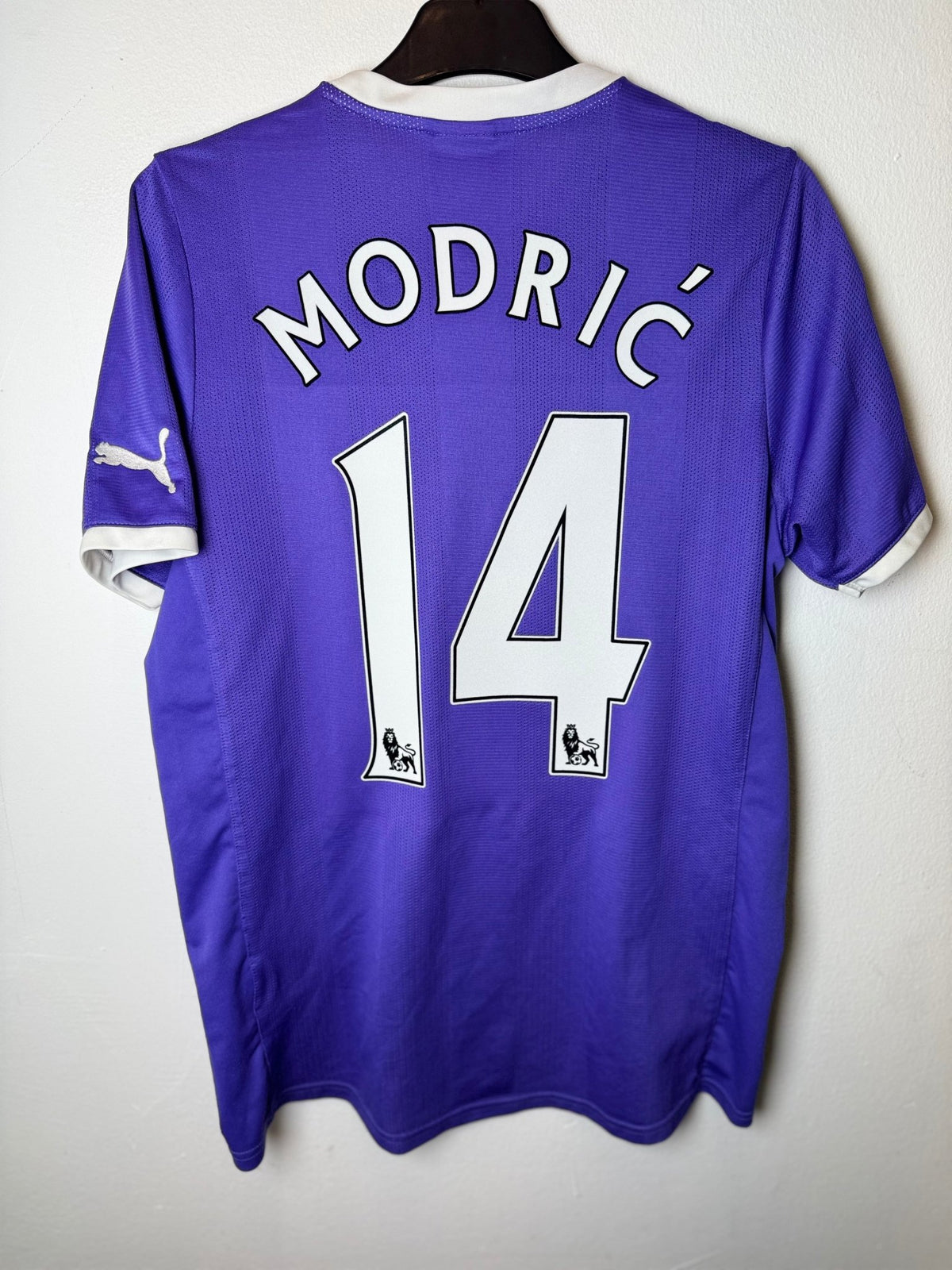 Puma Tottenham Hotspur Away 11/12 Modric 14 - 8/10 - TheFootballIdiots