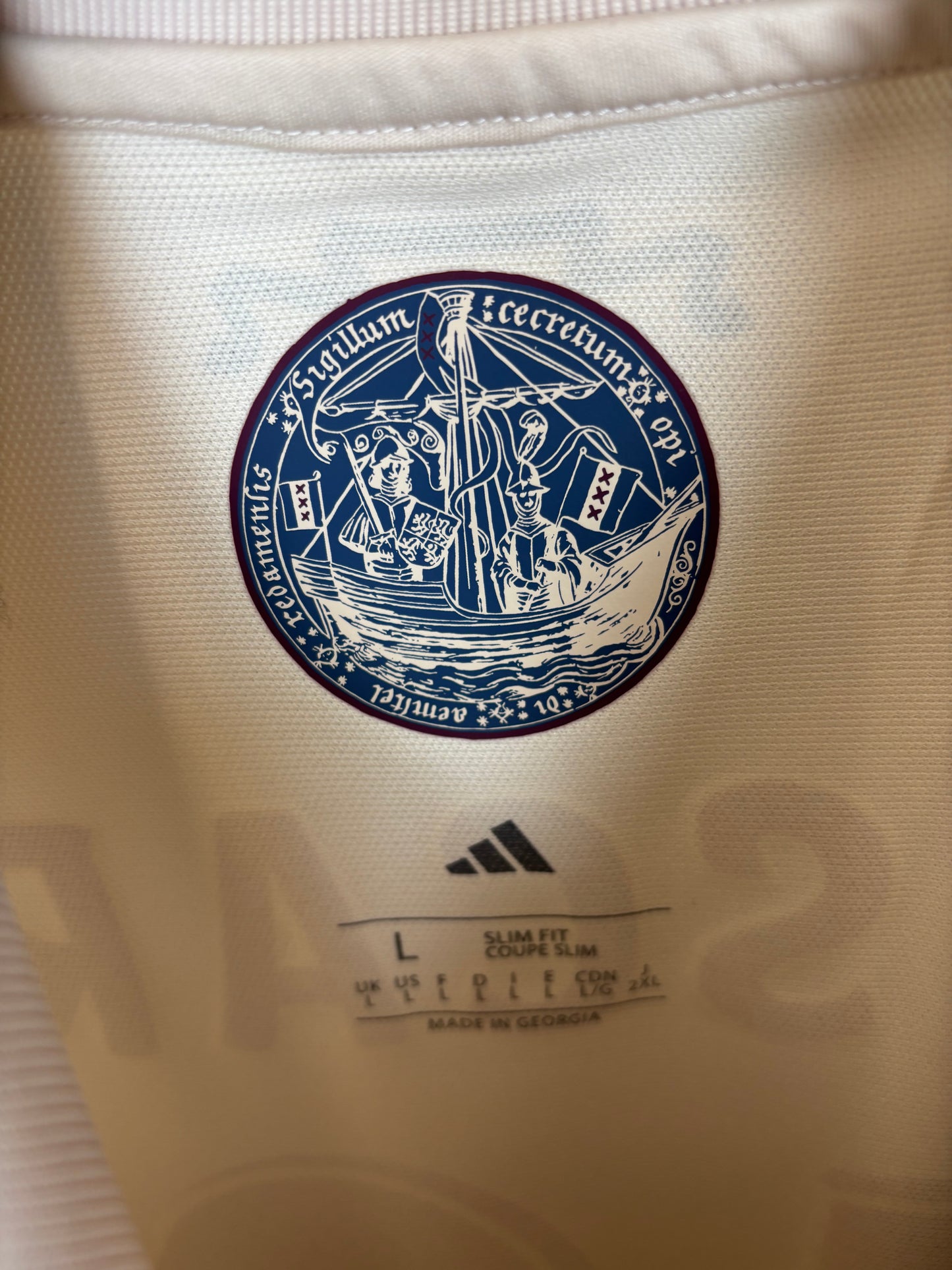 Ajax Third 25/26 Oscar 10