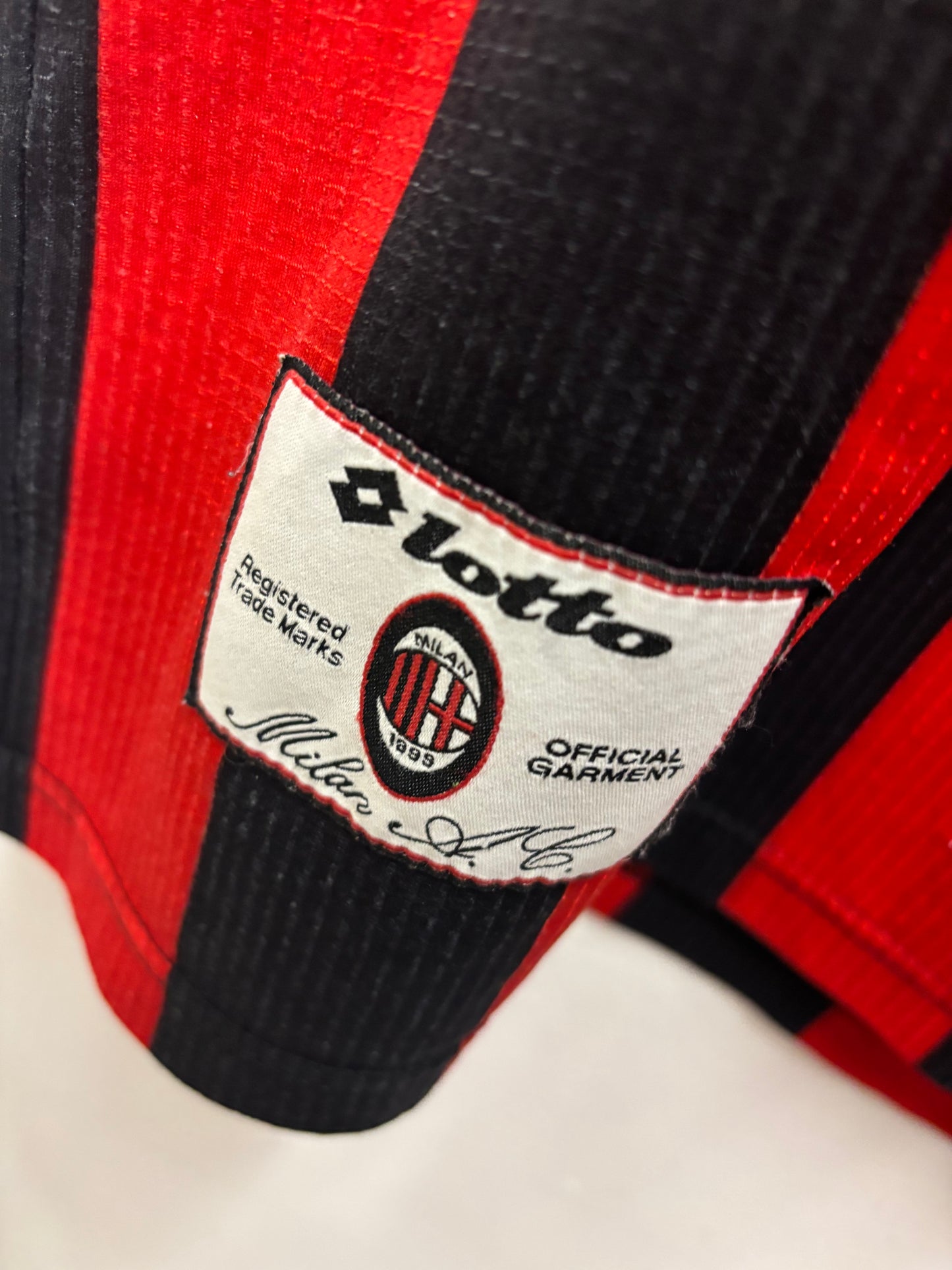 AC Milan Home 97/98 Weah 14