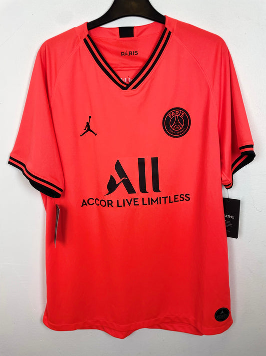 Nike PSG away shirt 2019/20 featuring Ander Herrera 21 in excellent condition