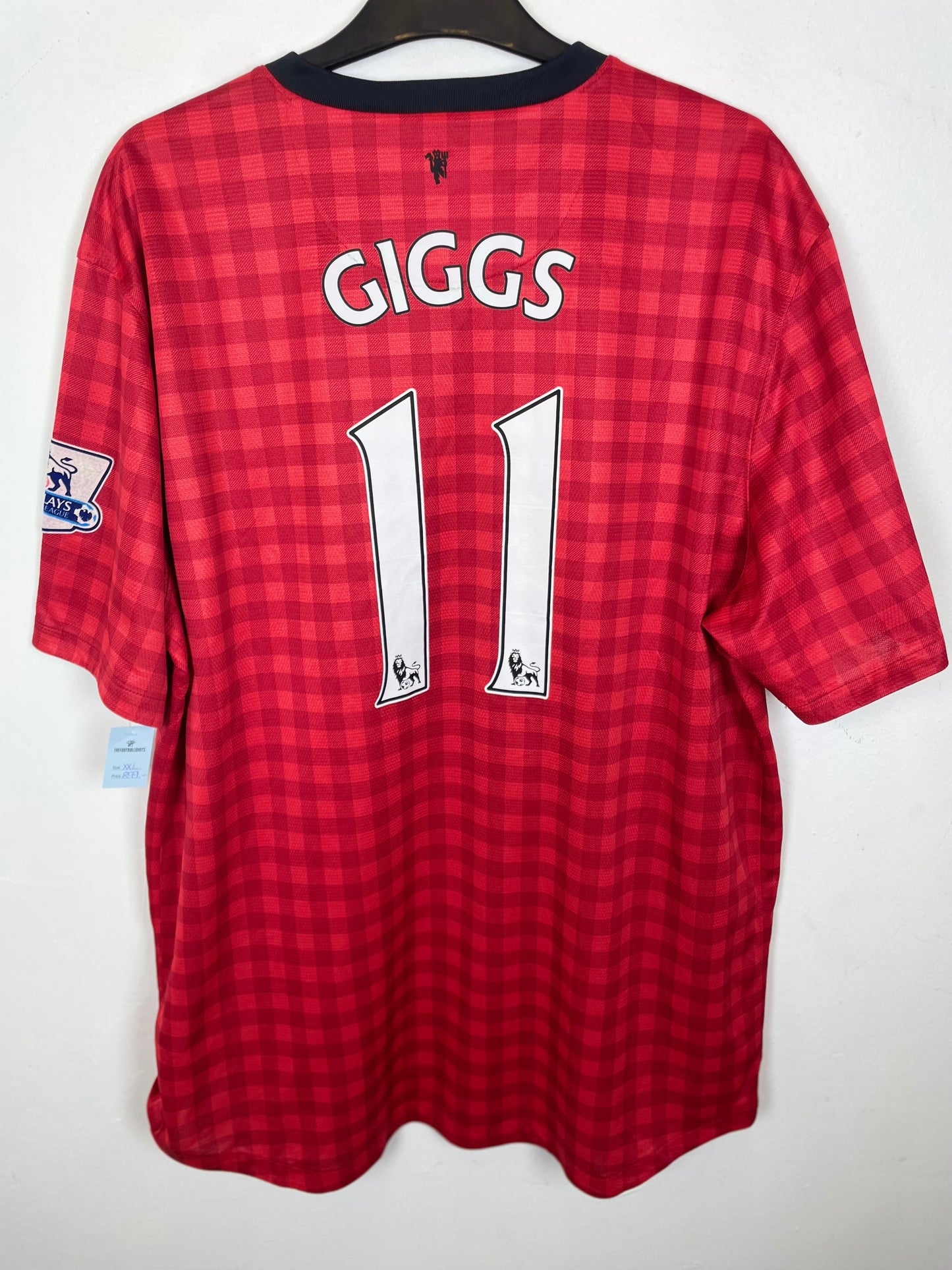 Manchester United Home 12/13 Giggs 11