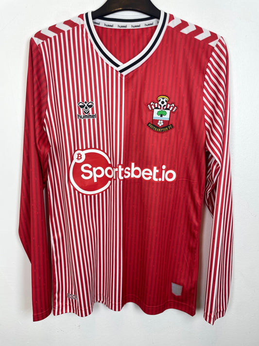 Hummel Southampton FC 2023/24 home long-sleeve shirt in classic red and white stripes with embroidered club crest, brand new.