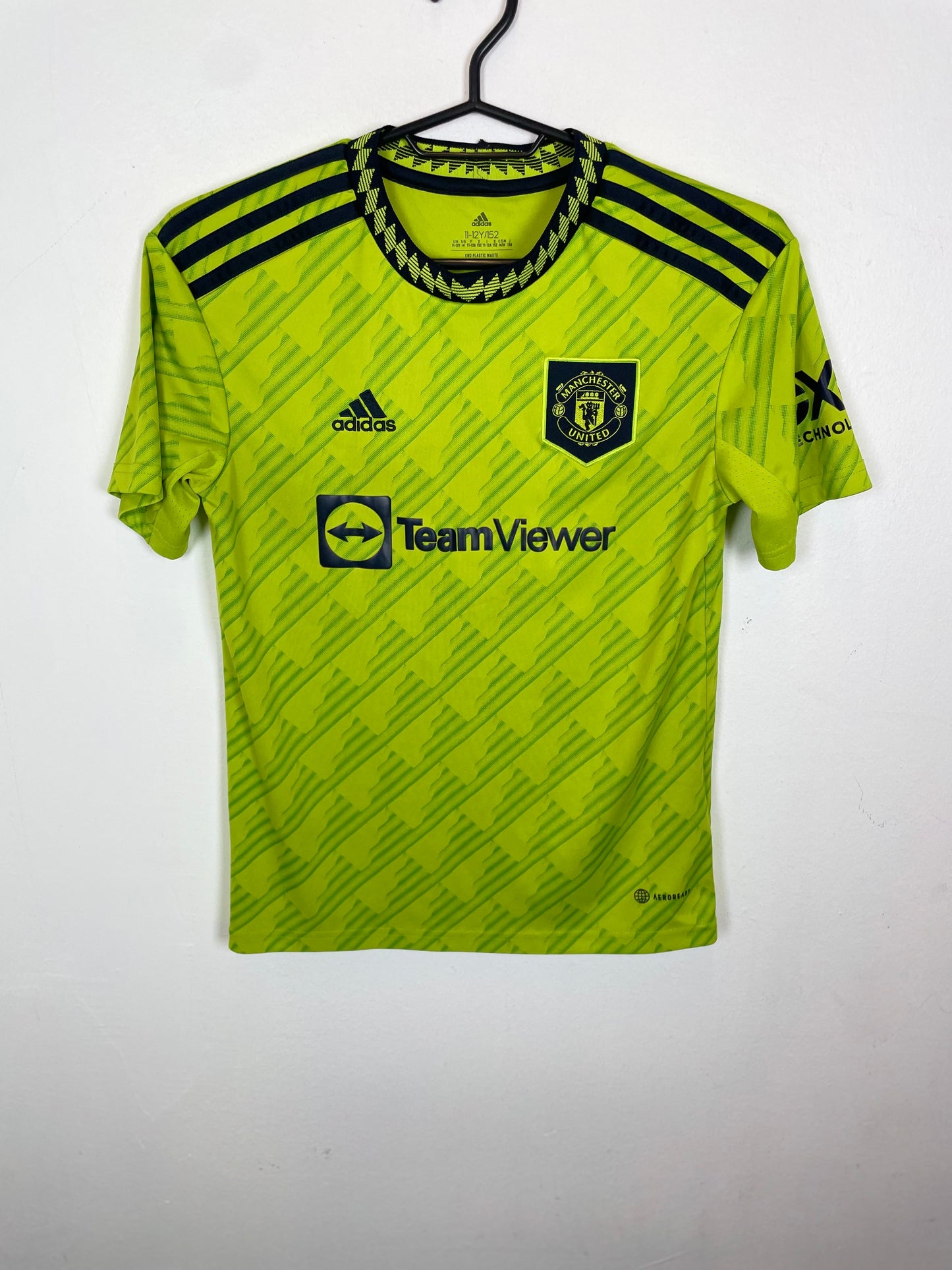 Manchester United third shirt 2022/23 with Antony 21, kids size 11-12Y in excellent condition