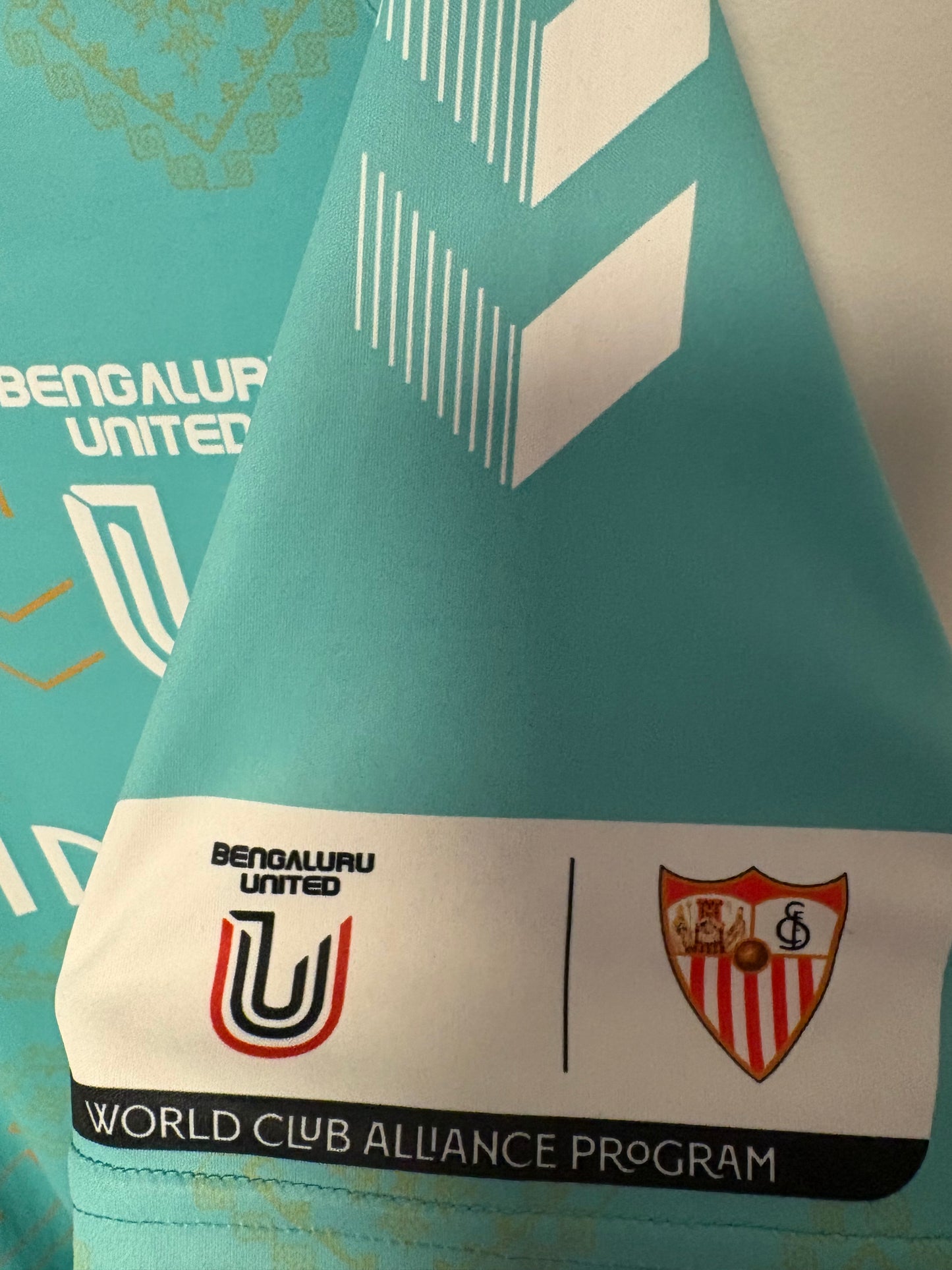 Hummel Bengaluru United GK 22/23 - 8/10