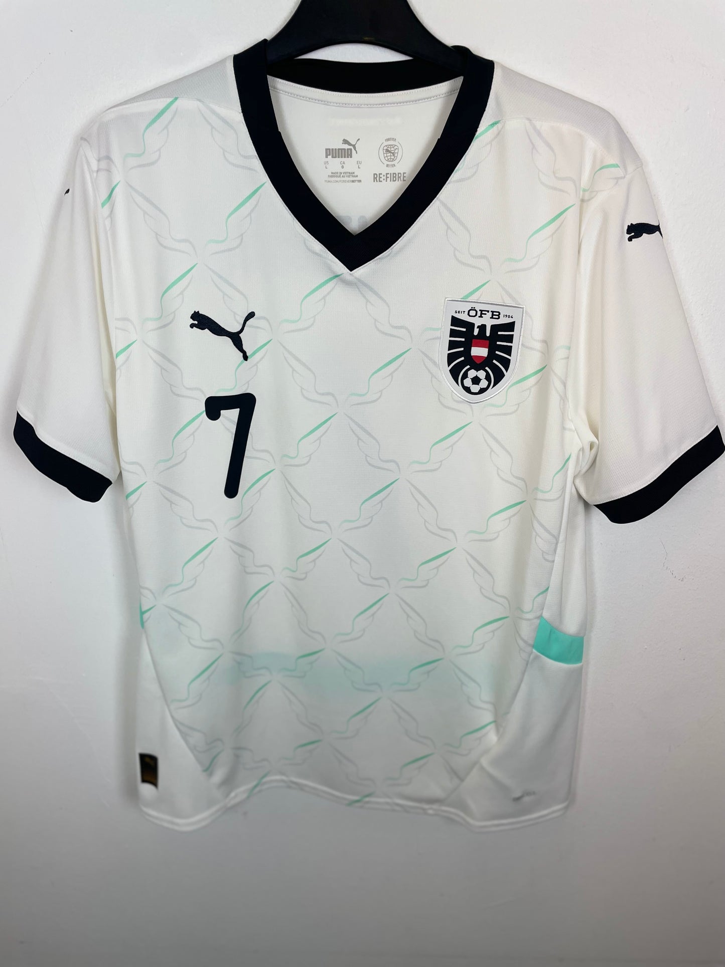 Austria Away 24/25 Arnautović 7