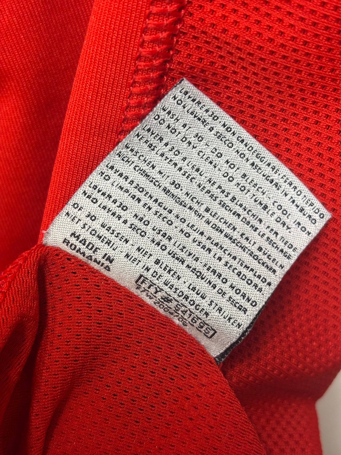 Wales Home 2004 Giggs 11