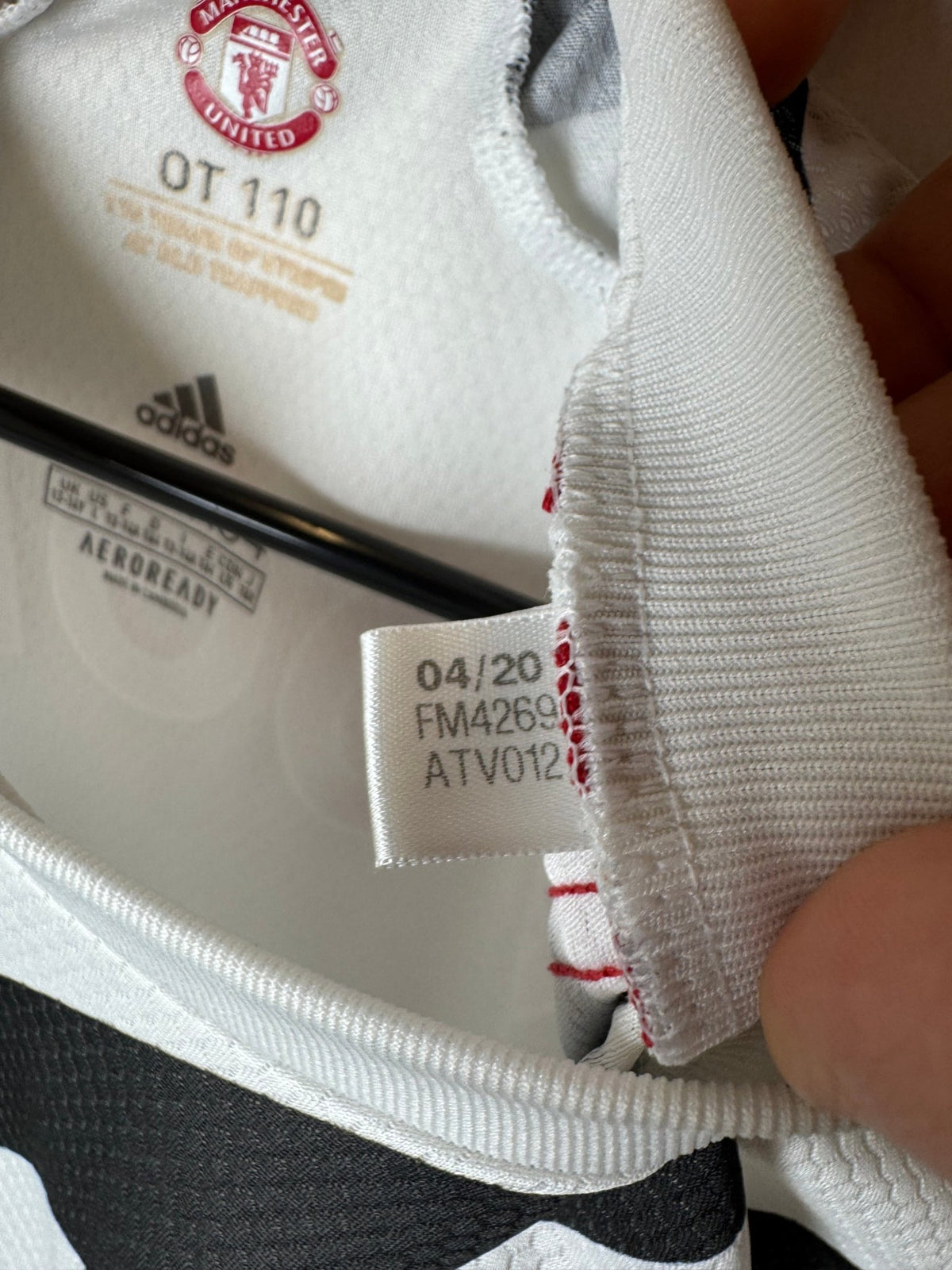 Adidas Manchester United Third 20/21 Pogba 6 Kids incl shorts - 8/10 - TheFootballIdiots
