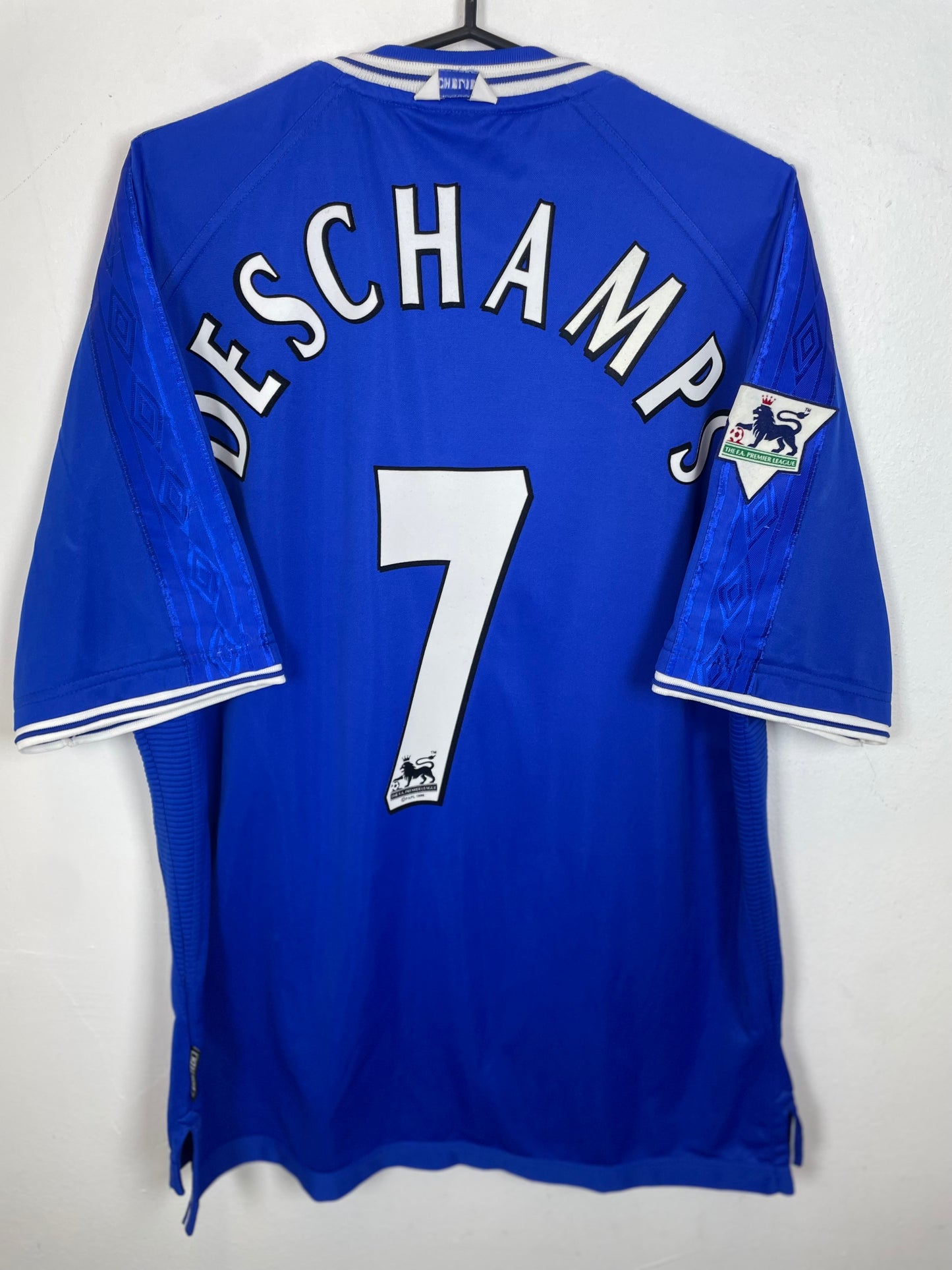 Chelsea Home 99/01 Deschamps 7