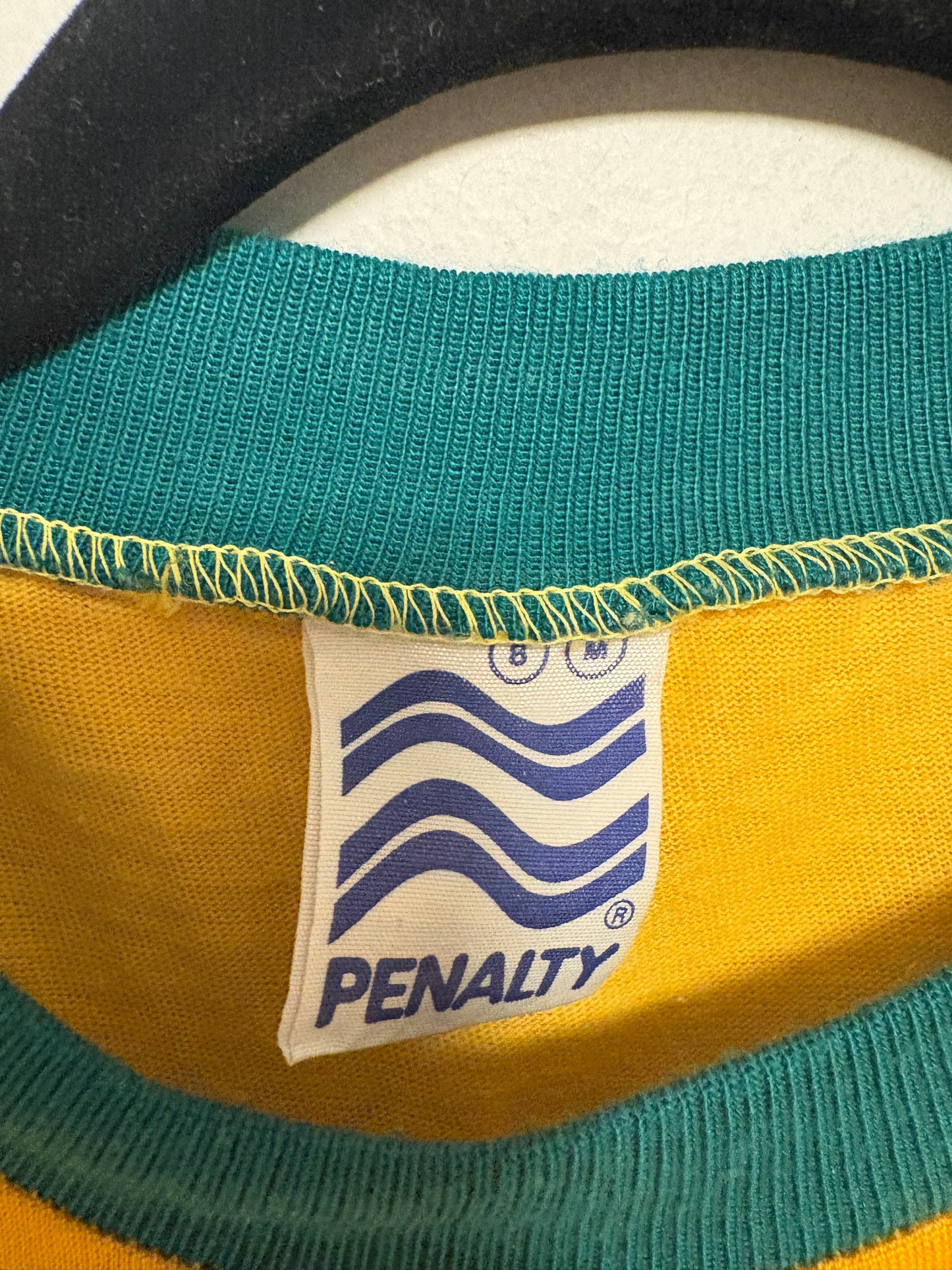 Penalty Brazil Home 1985 - 6/10