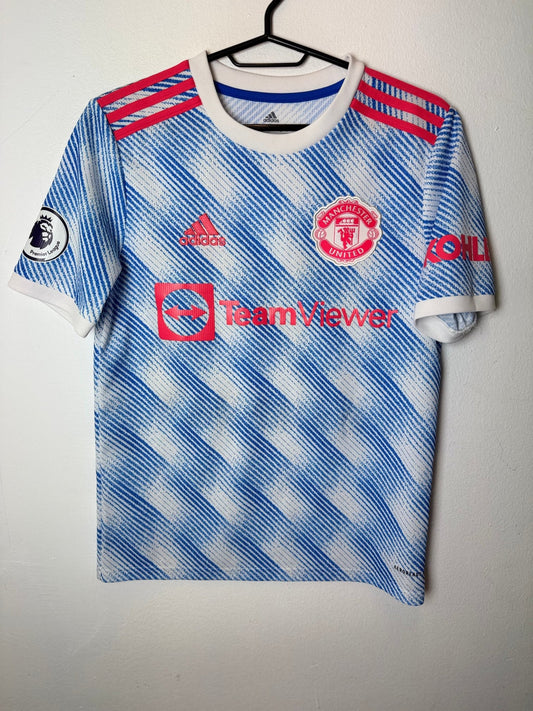 Adidas Manchester United away shirt 2021/22 kids Shaw 23, front view, size 13-14Y | Man Utd bortedrakt barn sett forfra